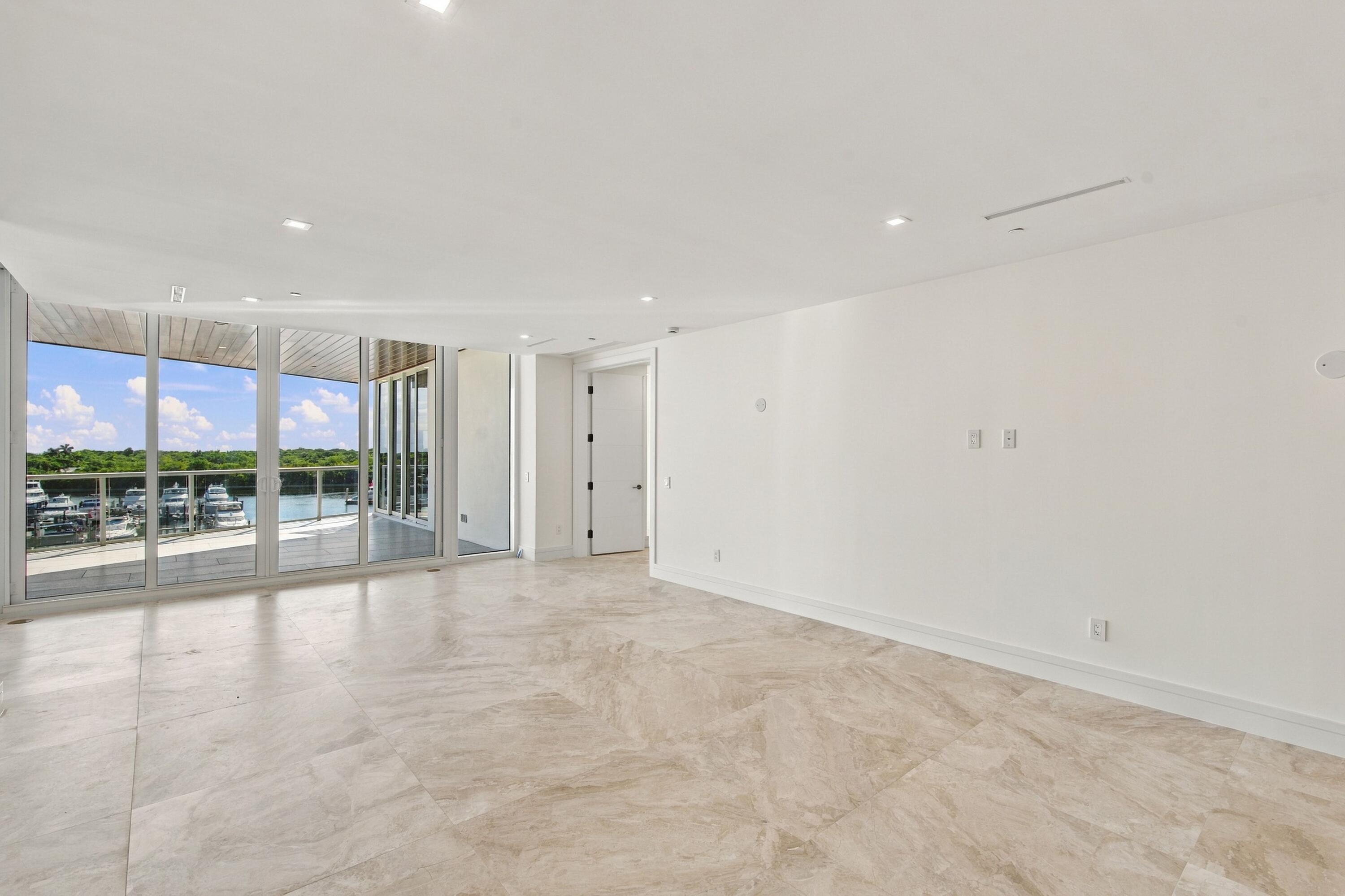 1110 Seminole #503, Fort Lauderdale FL 33304