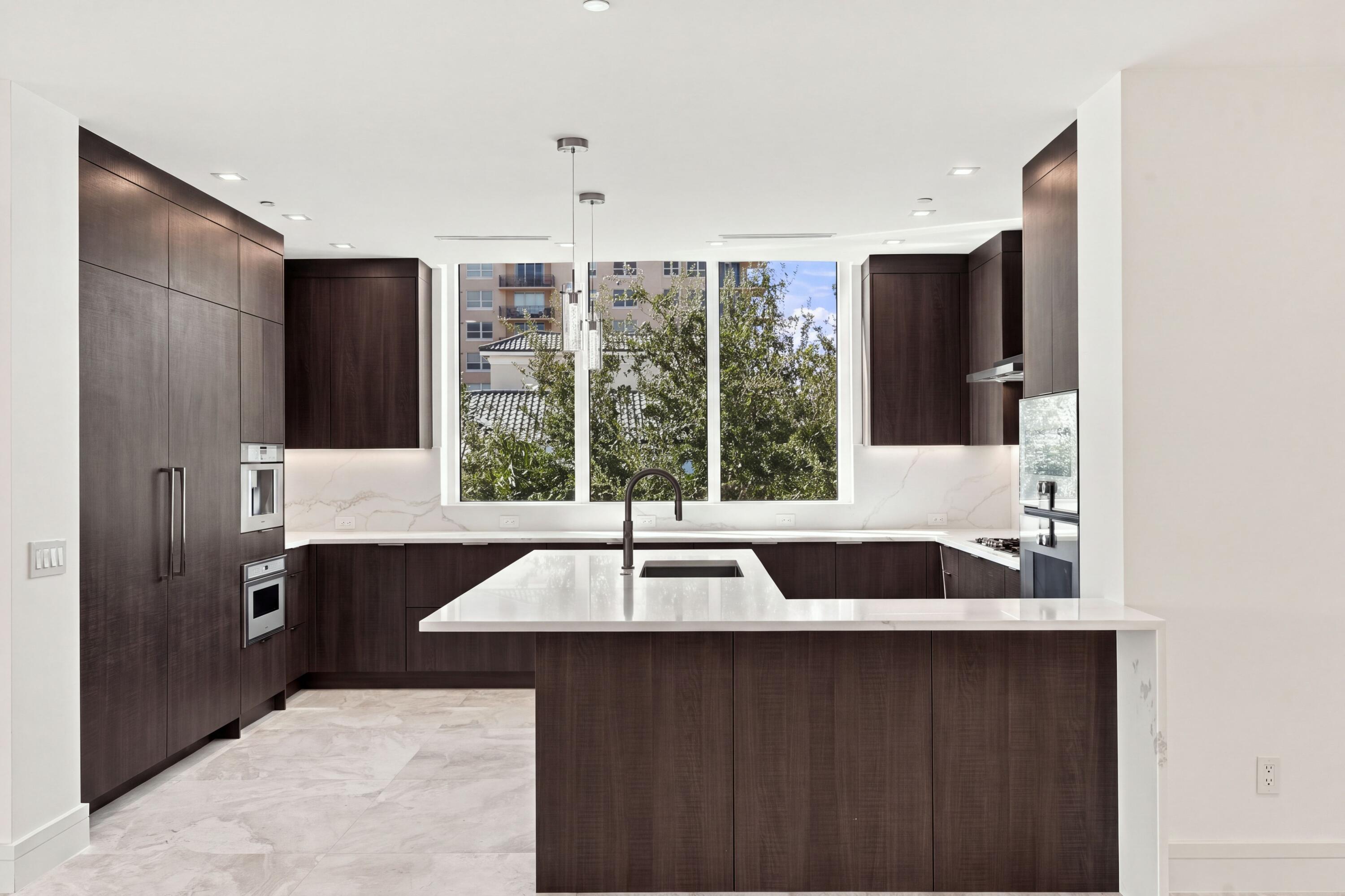 1110 Seminole #503, Fort Lauderdale FL 33304