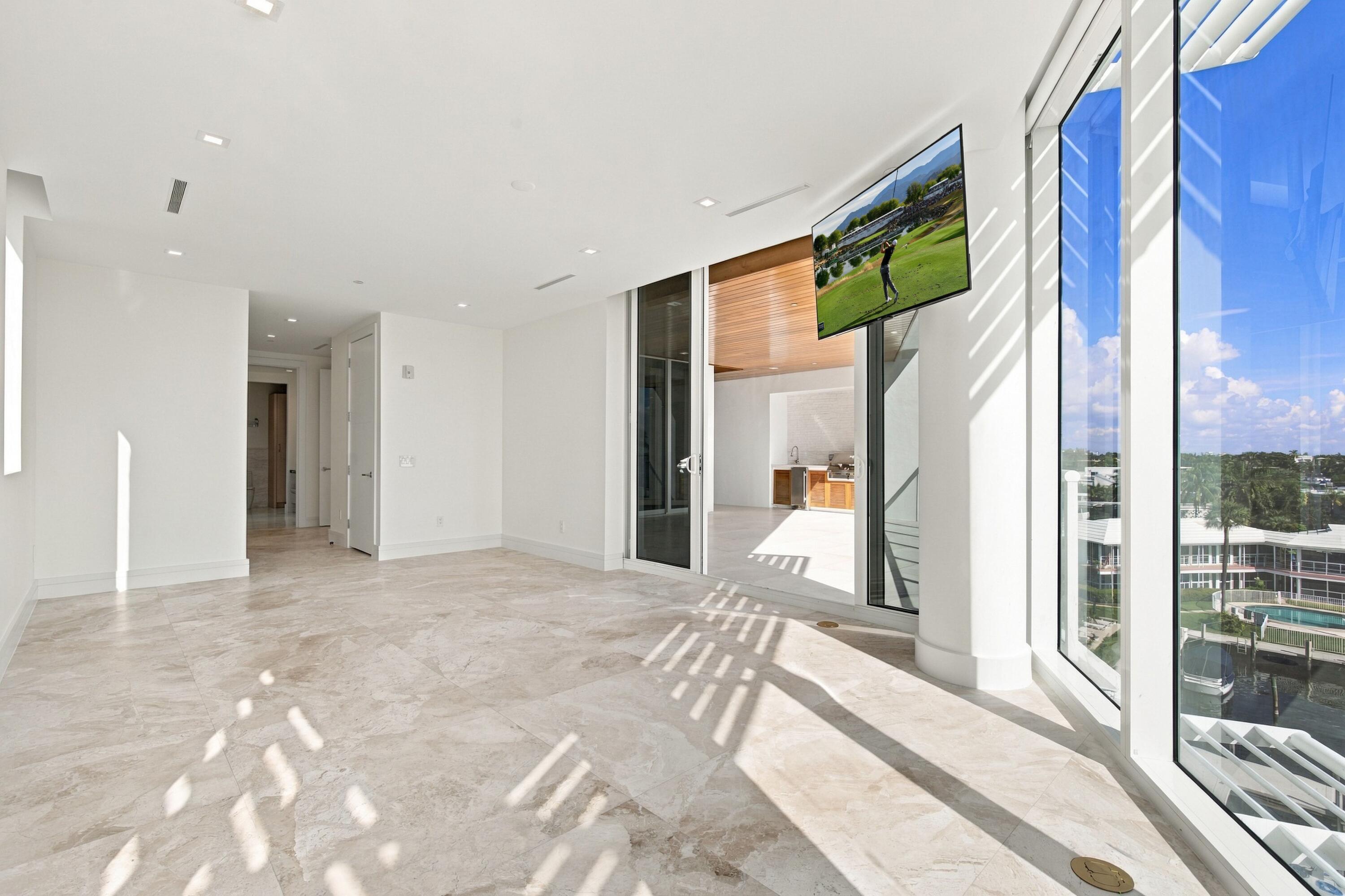 1110 Seminole #503, Fort Lauderdale FL 33304
