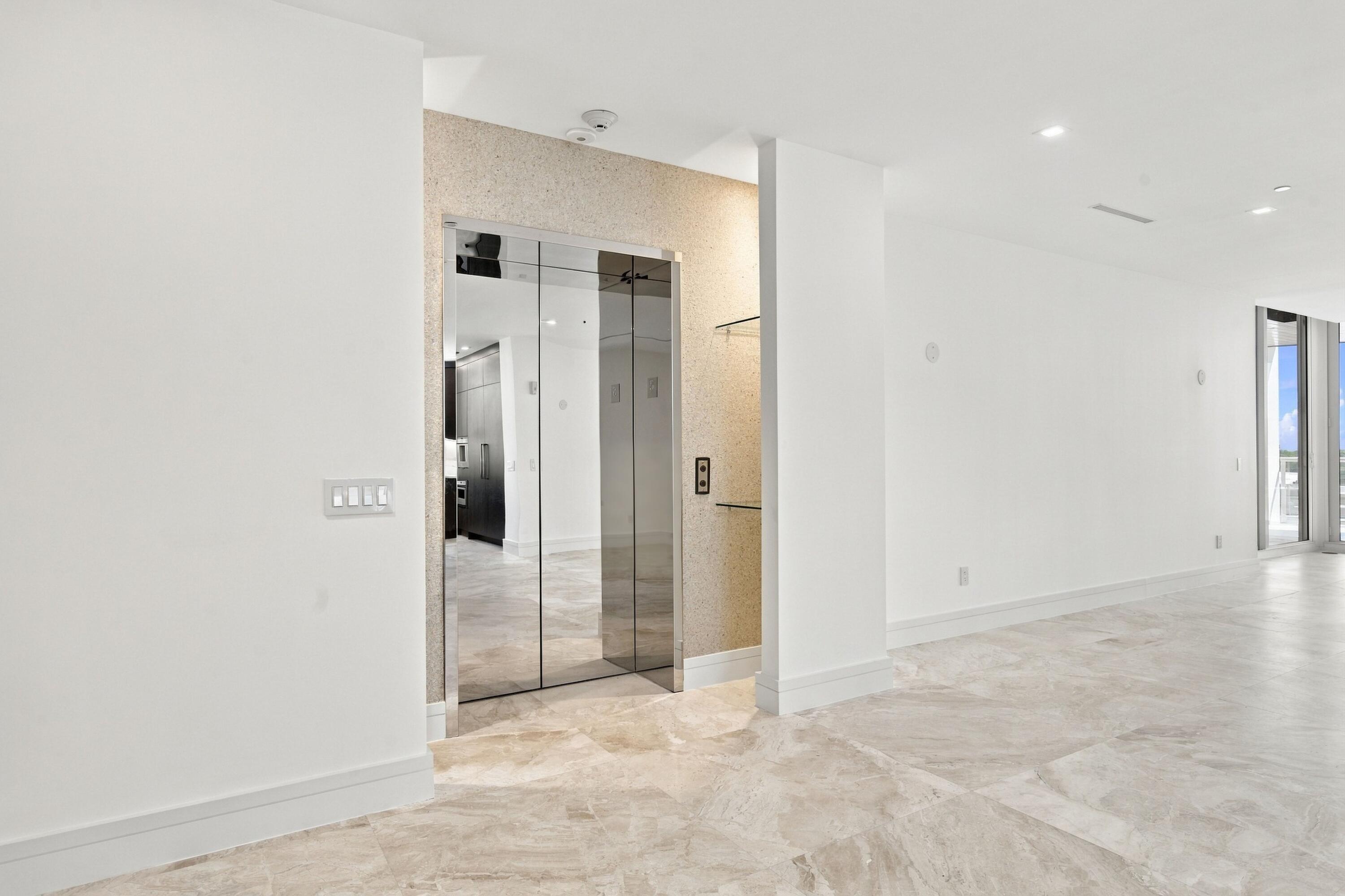 1110 Seminole #503, Fort Lauderdale FL 33304