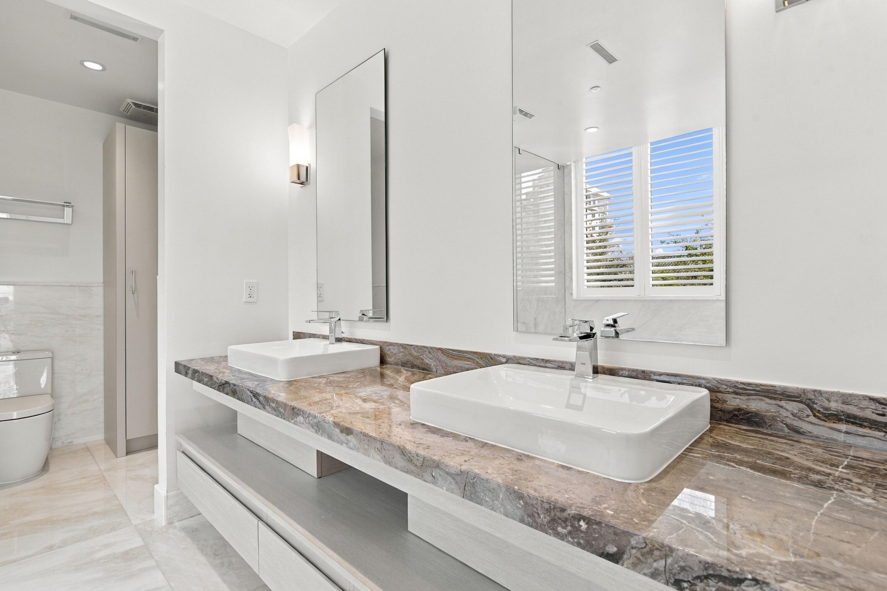 1110 Seminole #503, Fort Lauderdale FL 33304