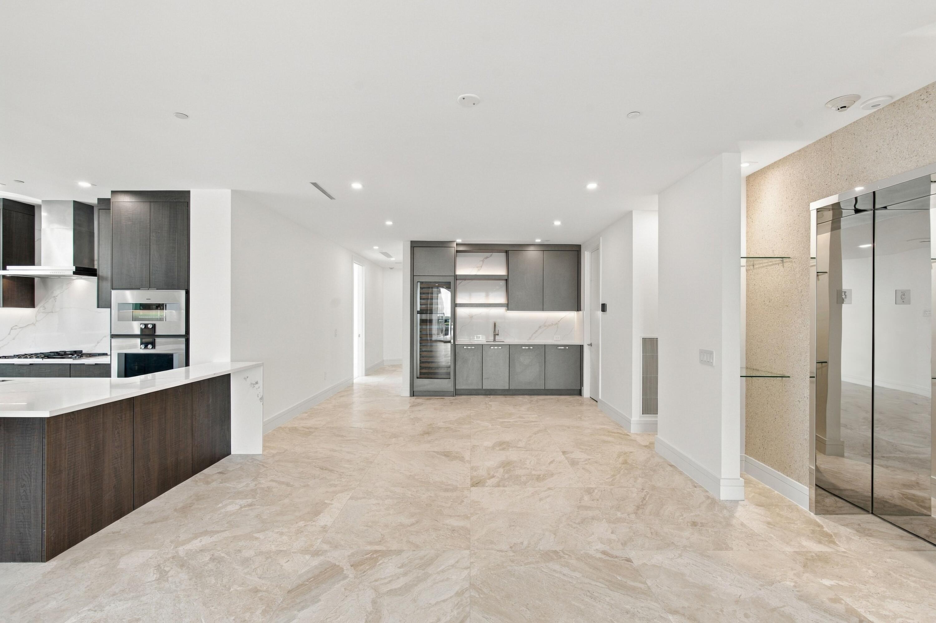 1110 Seminole #503, Fort Lauderdale FL 33304