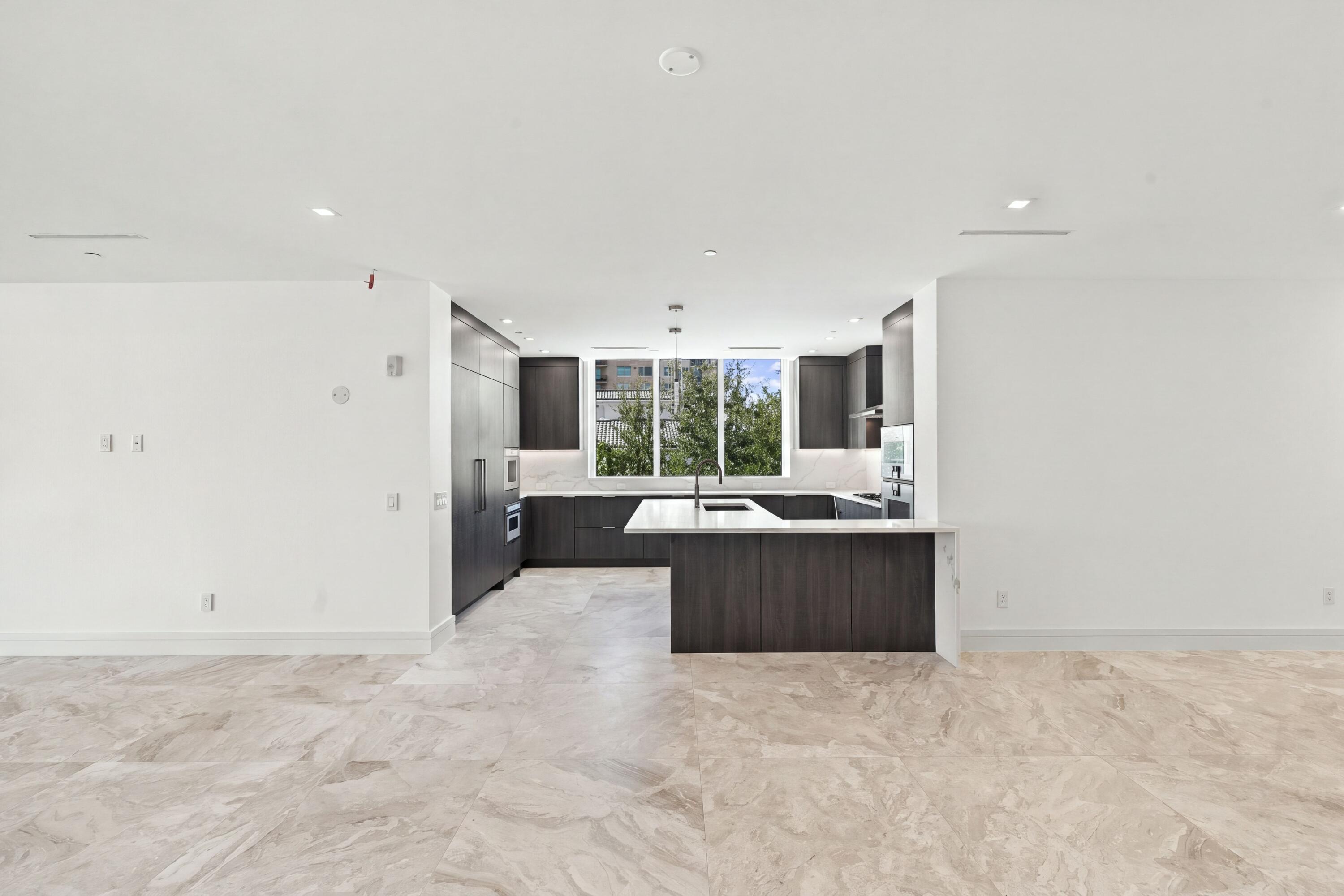1110 Seminole #503, Fort Lauderdale FL 33304