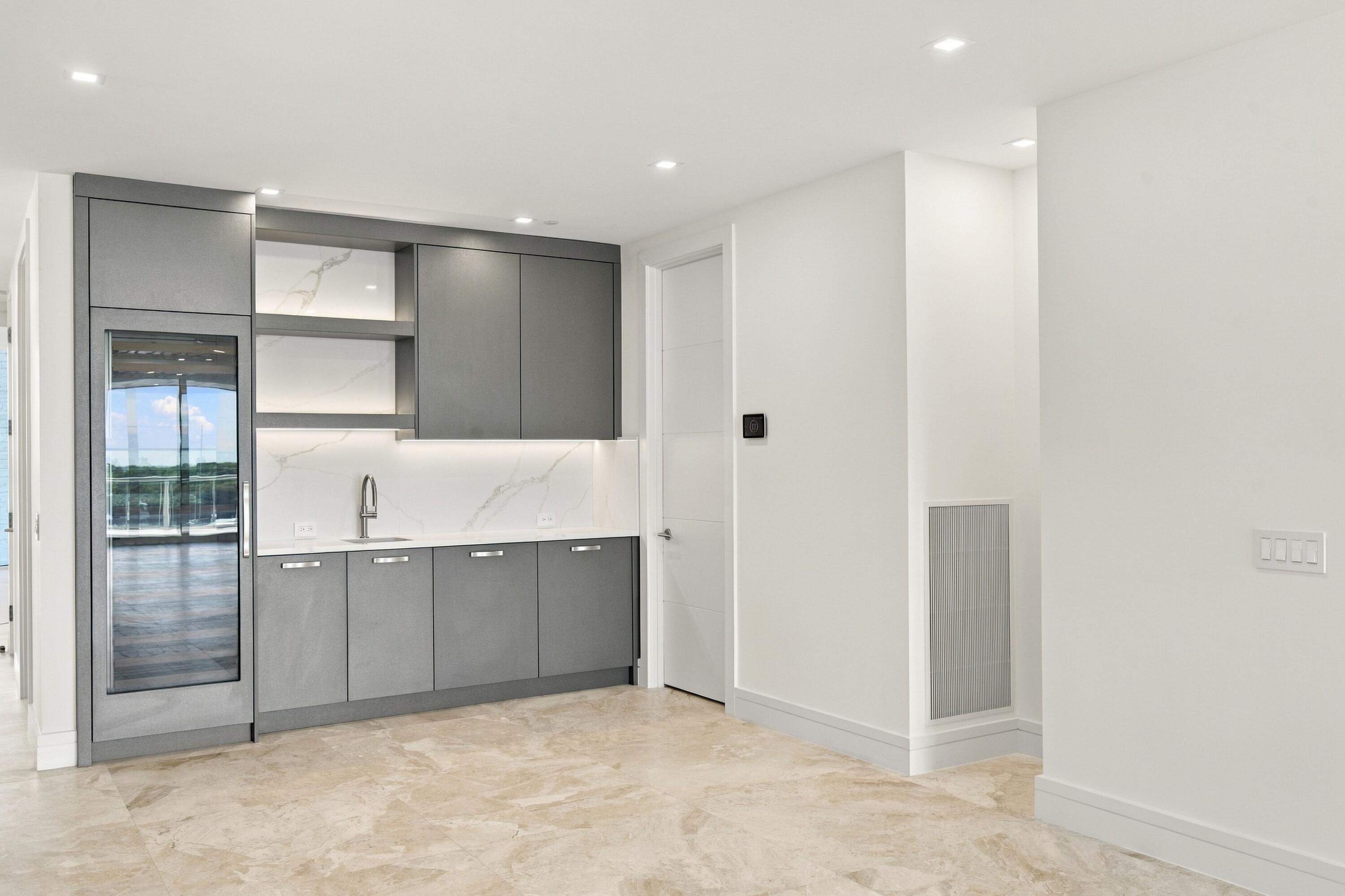1110 Seminole #503, Fort Lauderdale FL 33304