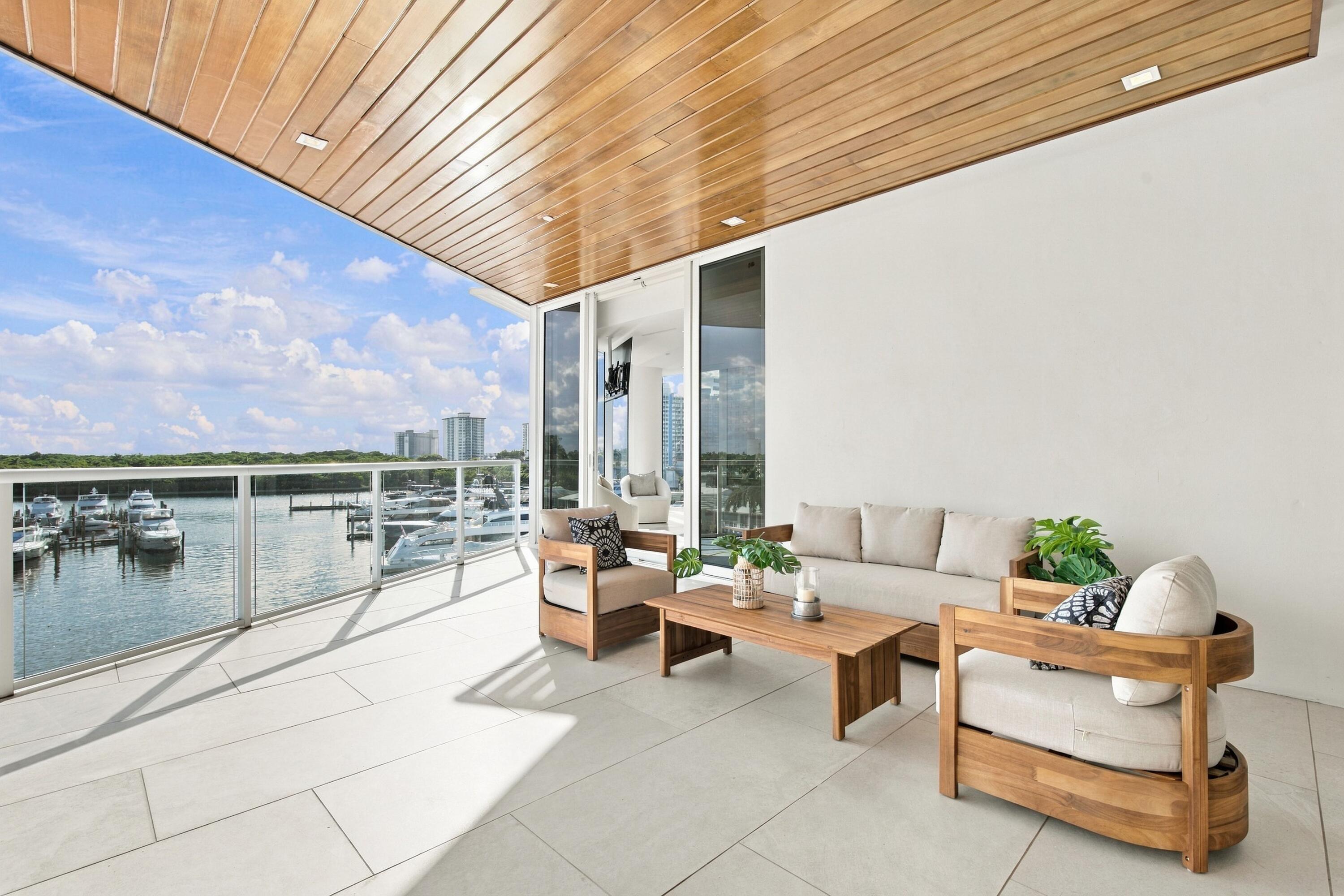 1110 Seminole #503, Fort Lauderdale FL 33304