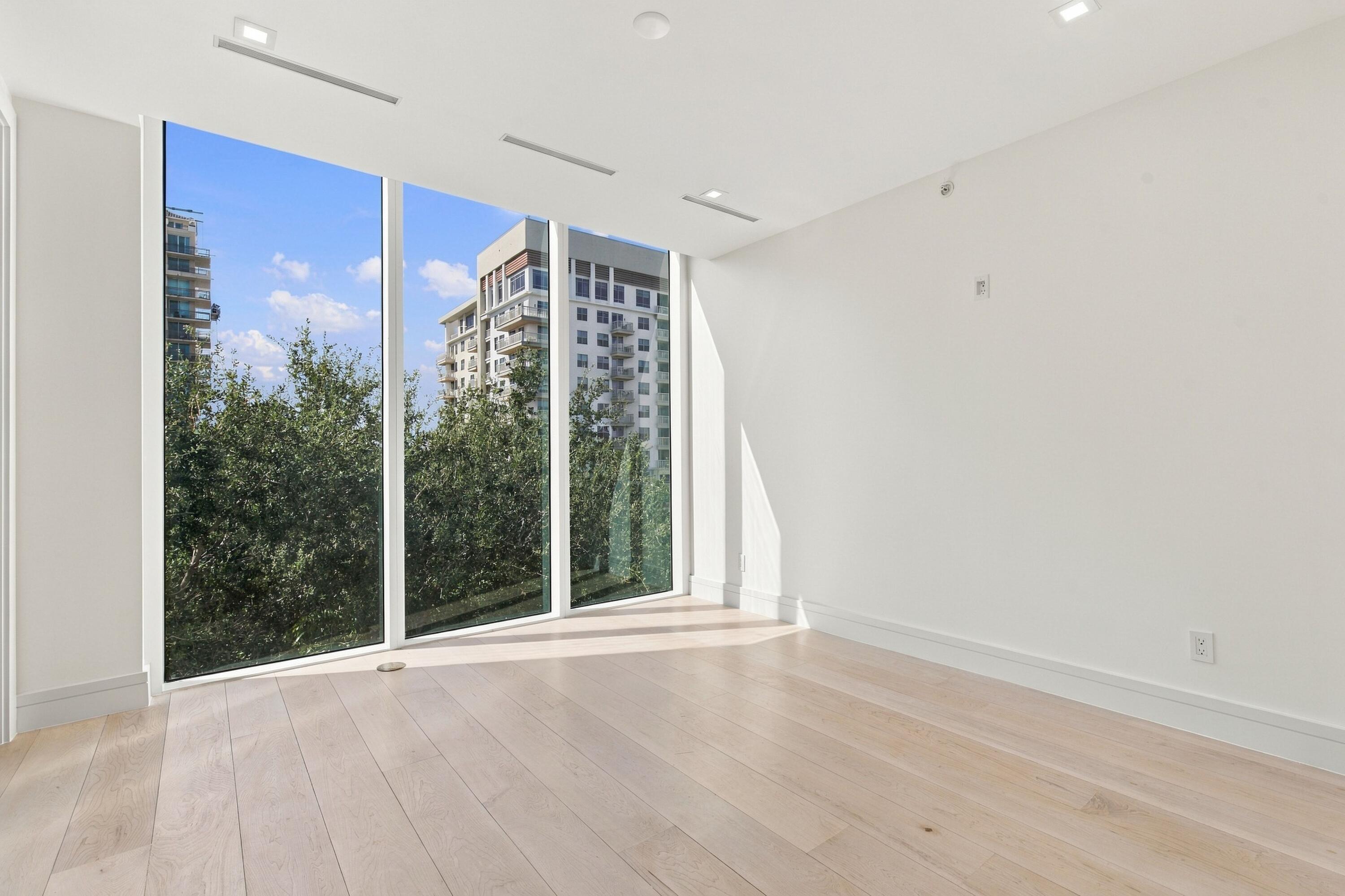 1110 Seminole #503, Fort Lauderdale FL 33304
