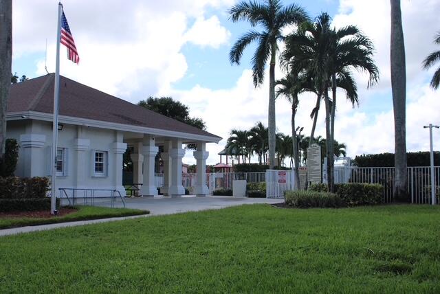 18751 Shauna Manor, Boca Raton FL 33496