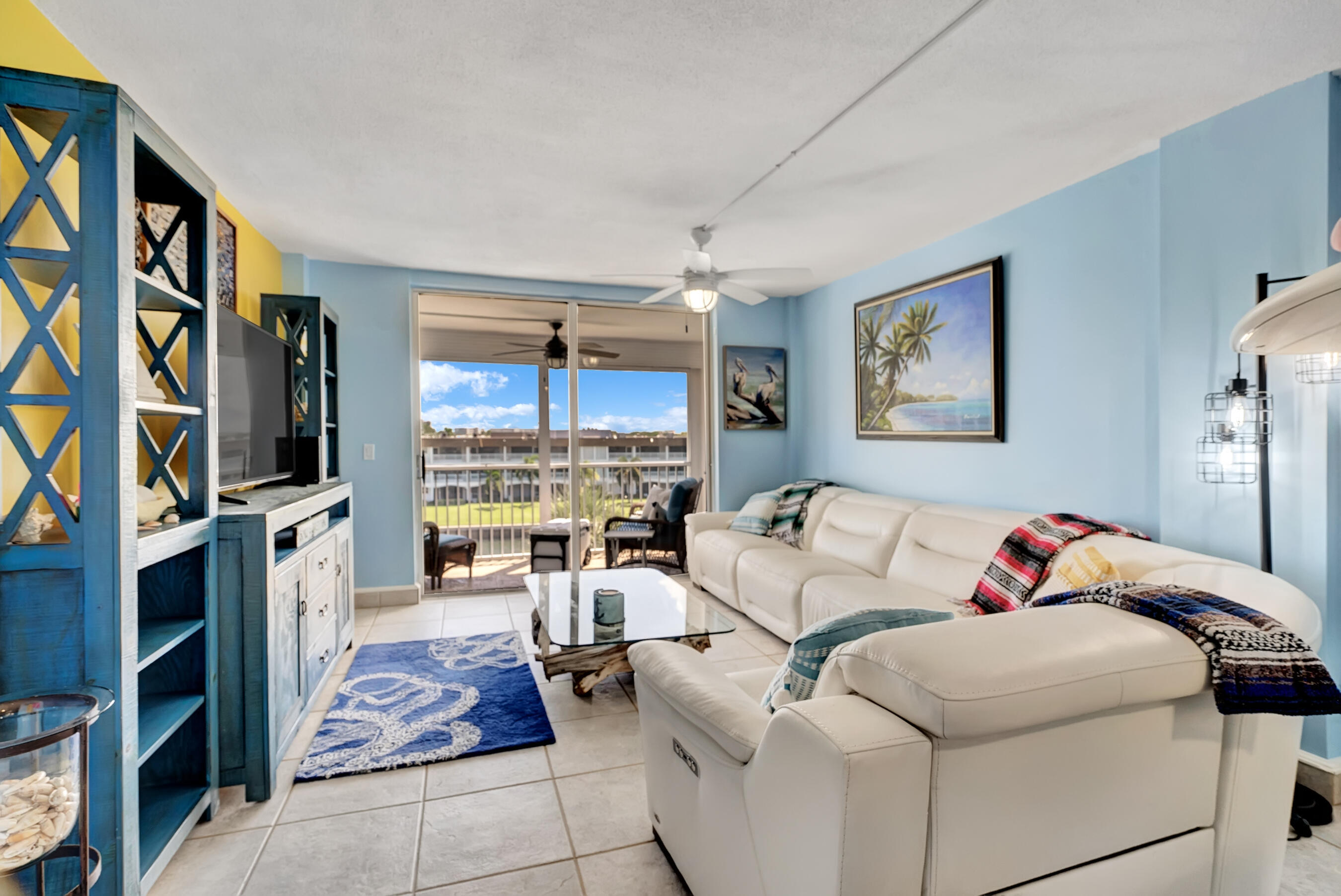 100 Paradise Harbour #408, North Palm Beach FL 33408