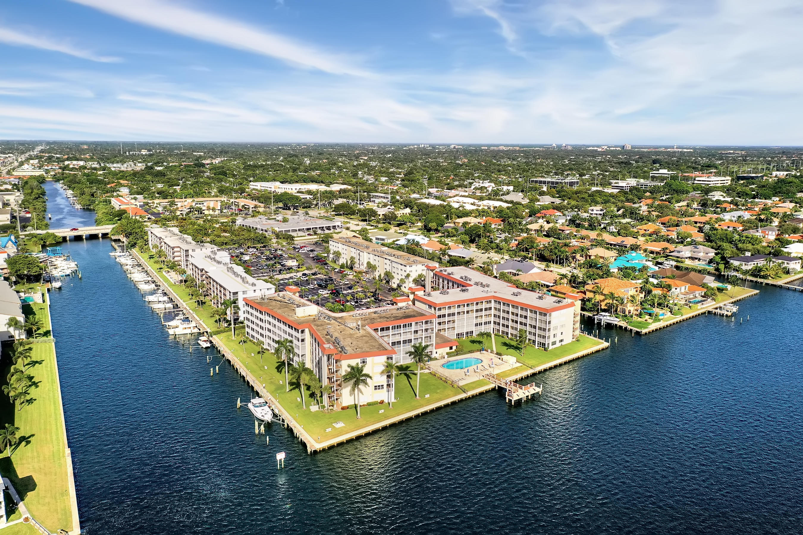 100 Paradise Harbour #408, North Palm Beach FL 33408