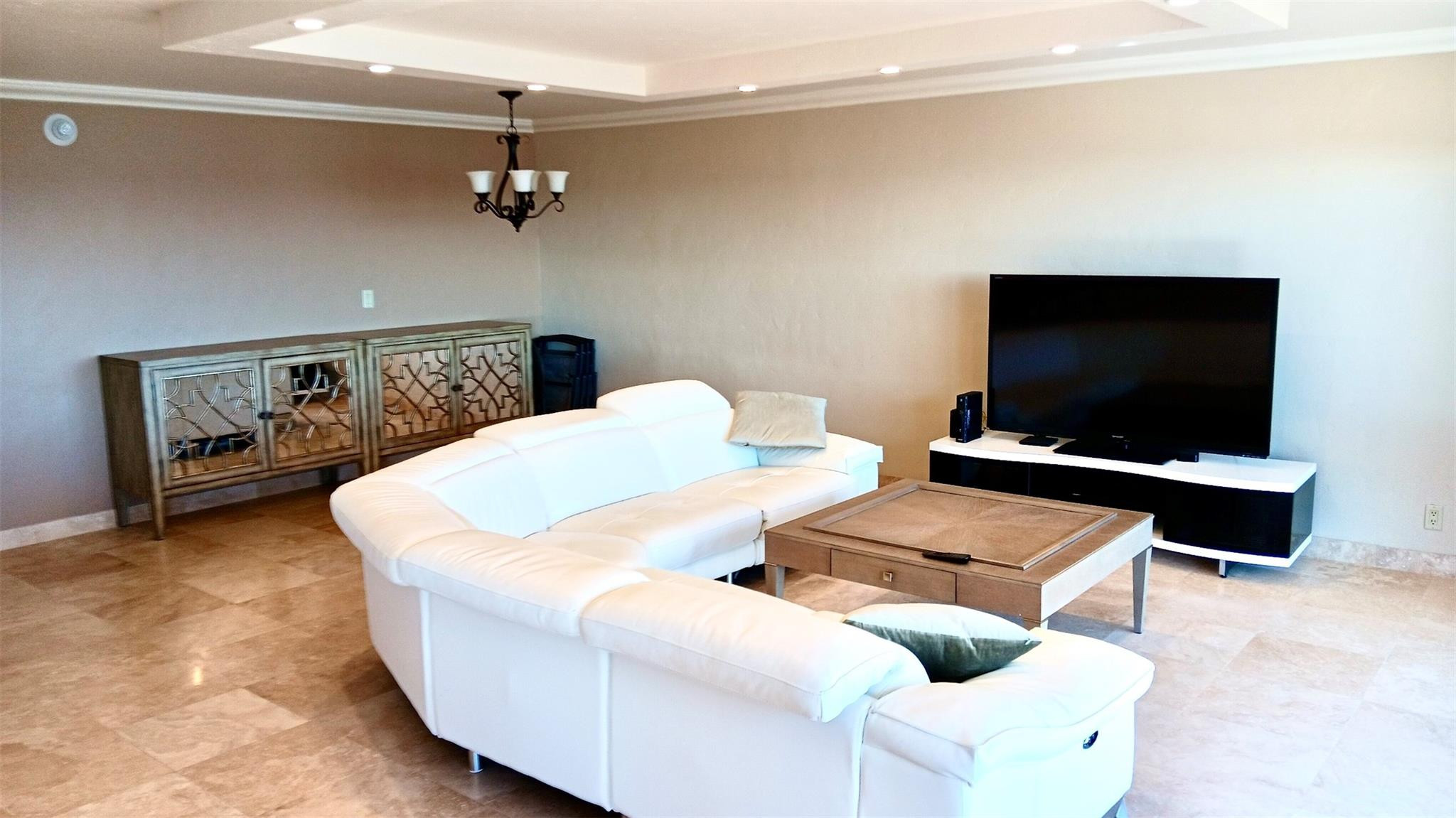 4900 N OCEAN #819, Lauderdale By The Sea FL 33308