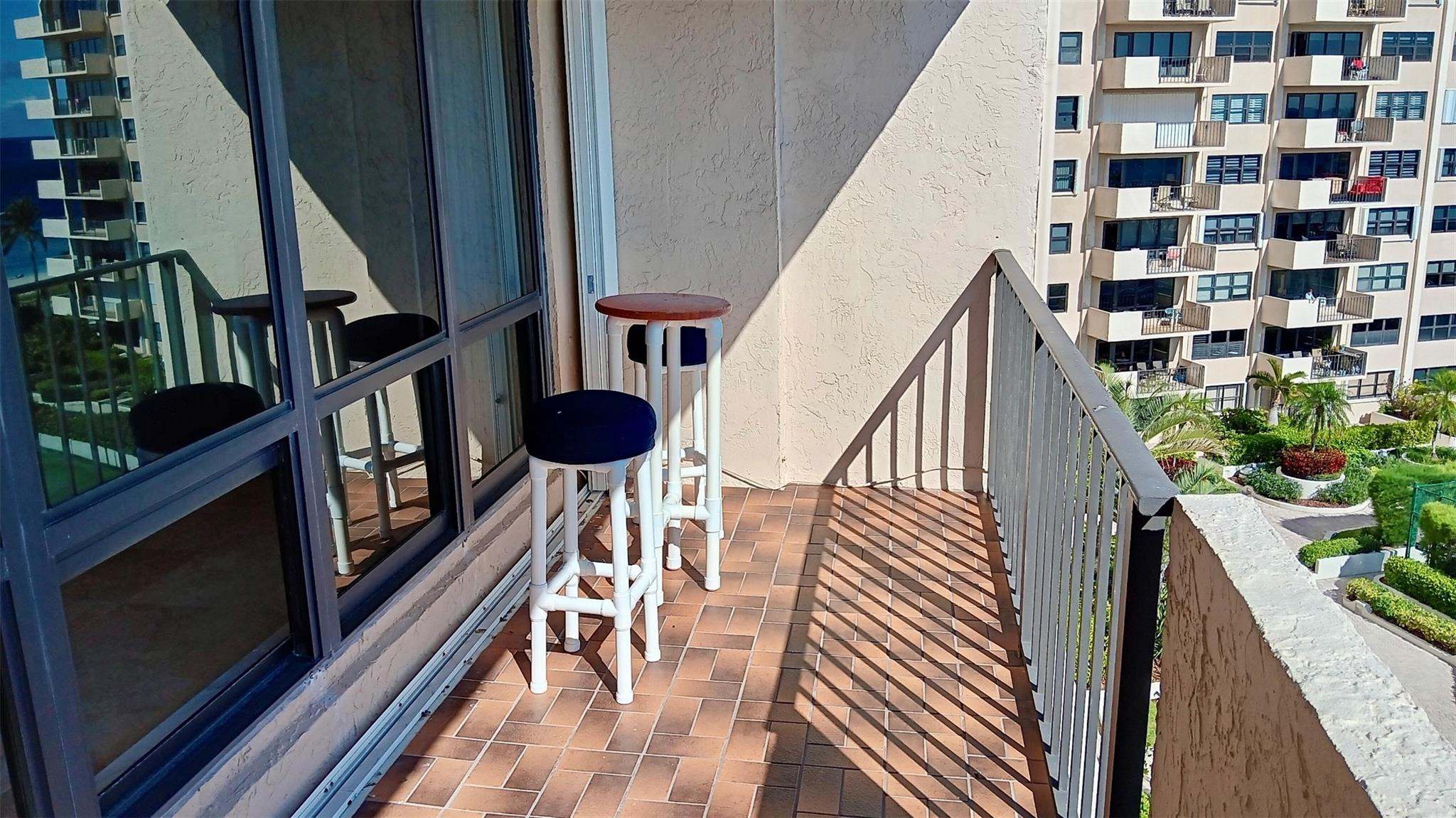 4900 N OCEAN #819, Lauderdale By The Sea FL 33308