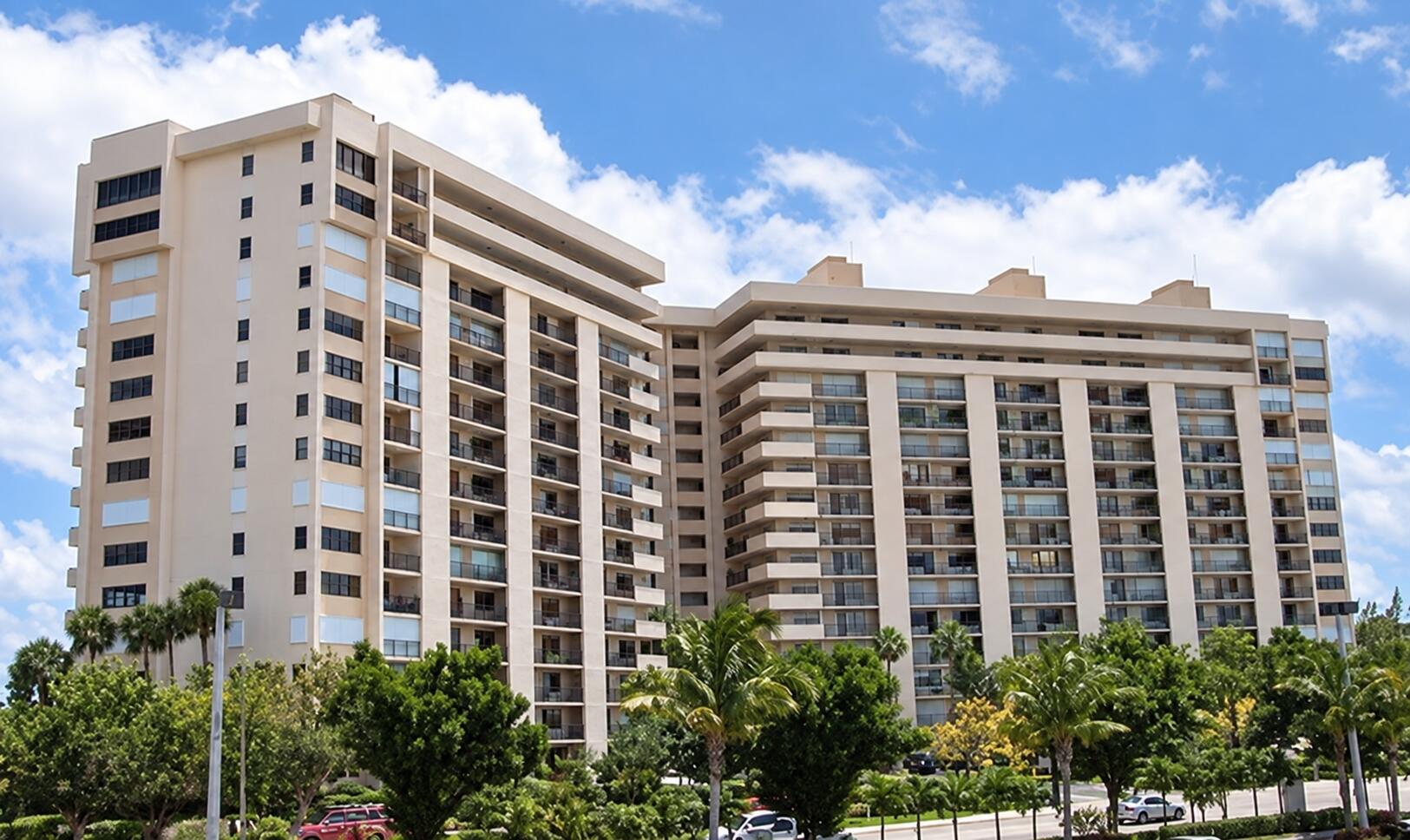 4900 N OCEAN #819, Lauderdale By The Sea FL 33308