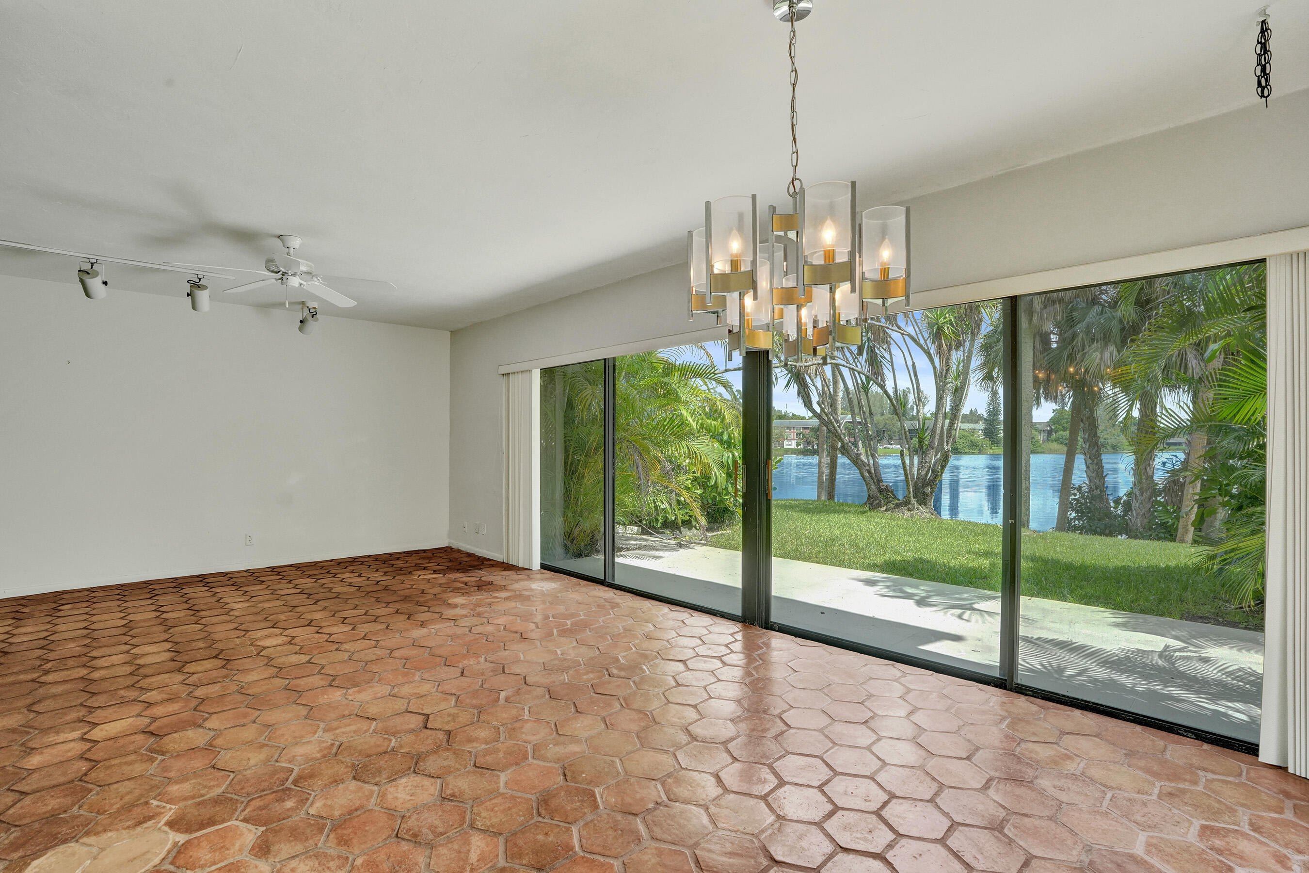 3410 Heather #3, Lauderhill FL 33319