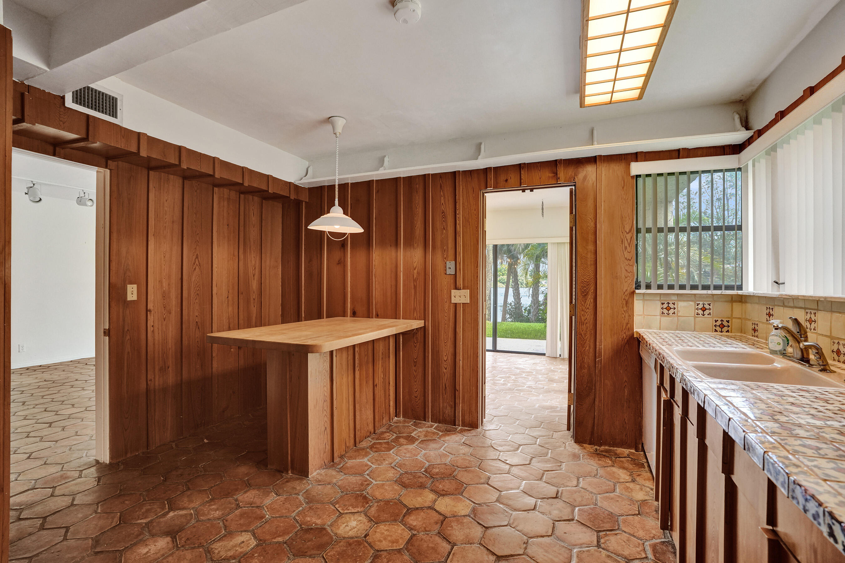 3410 Heather #3, Lauderhill FL 33319