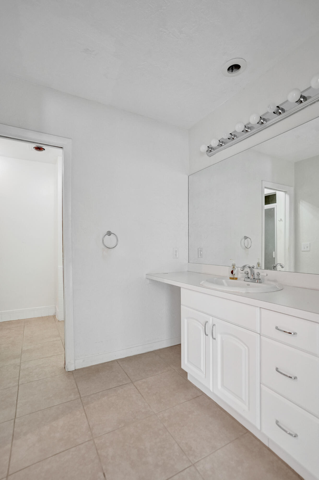3410 Heather #3, Lauderhill FL 33319