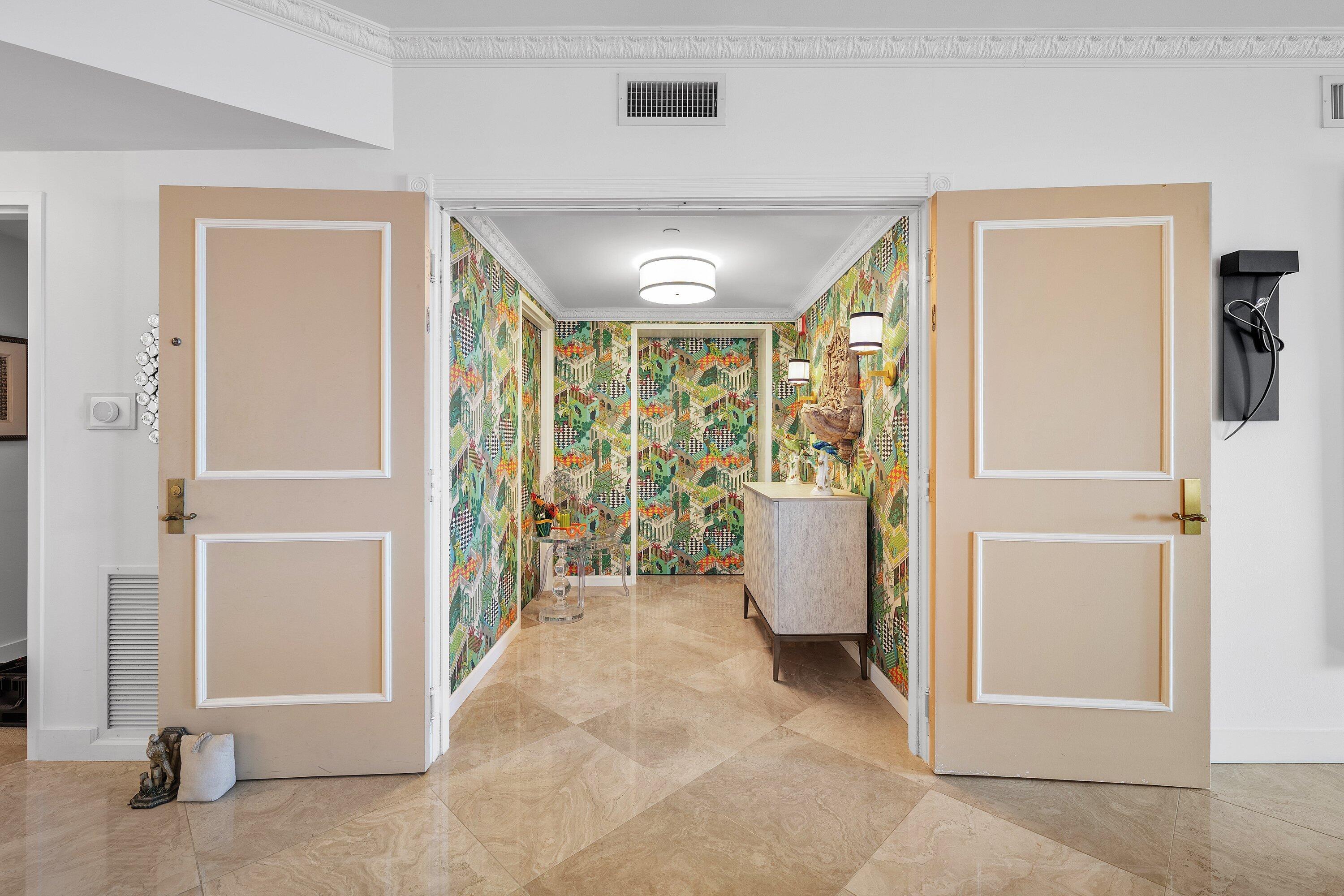 2100 N Ocean #19A, Fort Lauderdale FL 33305