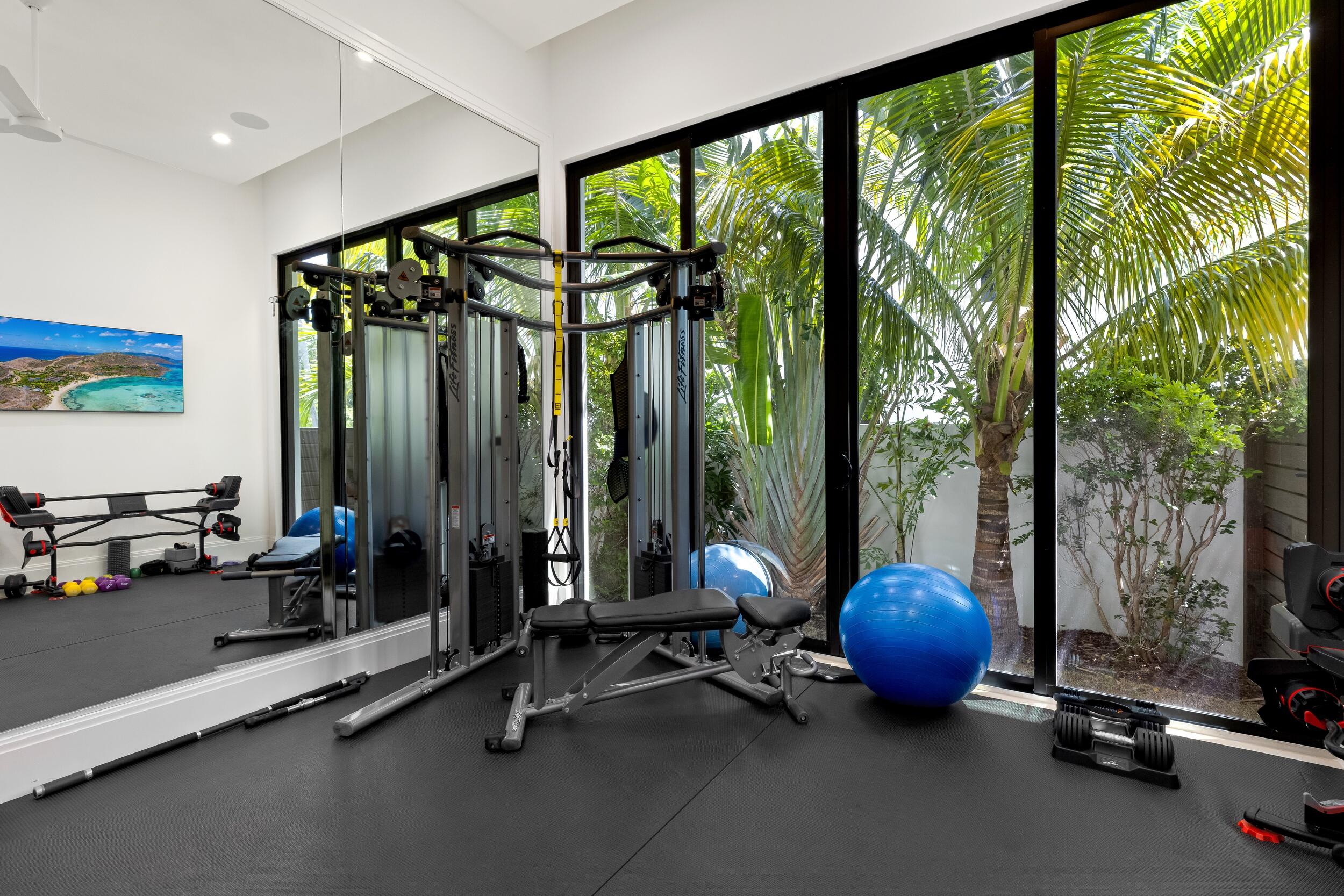 735 W Fern, Boca Raton FL 33432