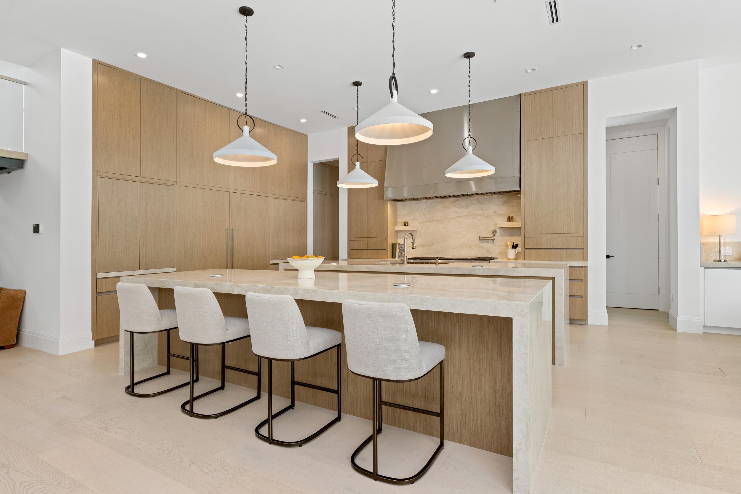 735 W Fern, Boca Raton FL 33432