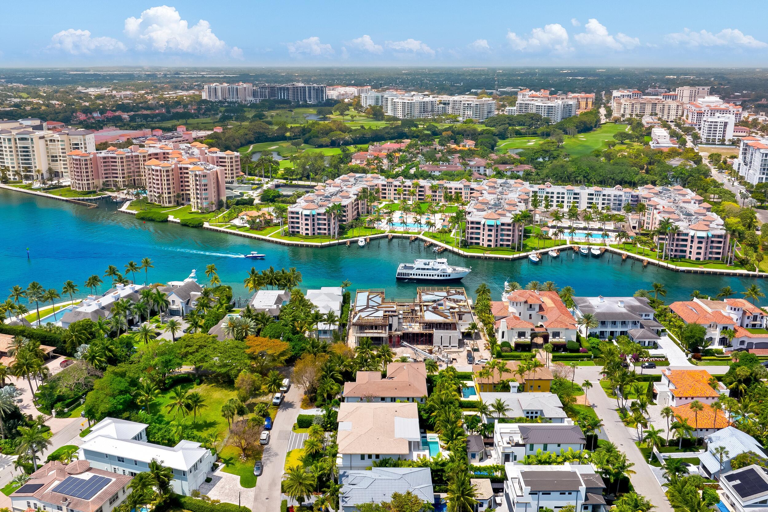 735 W Fern, Boca Raton FL 33432