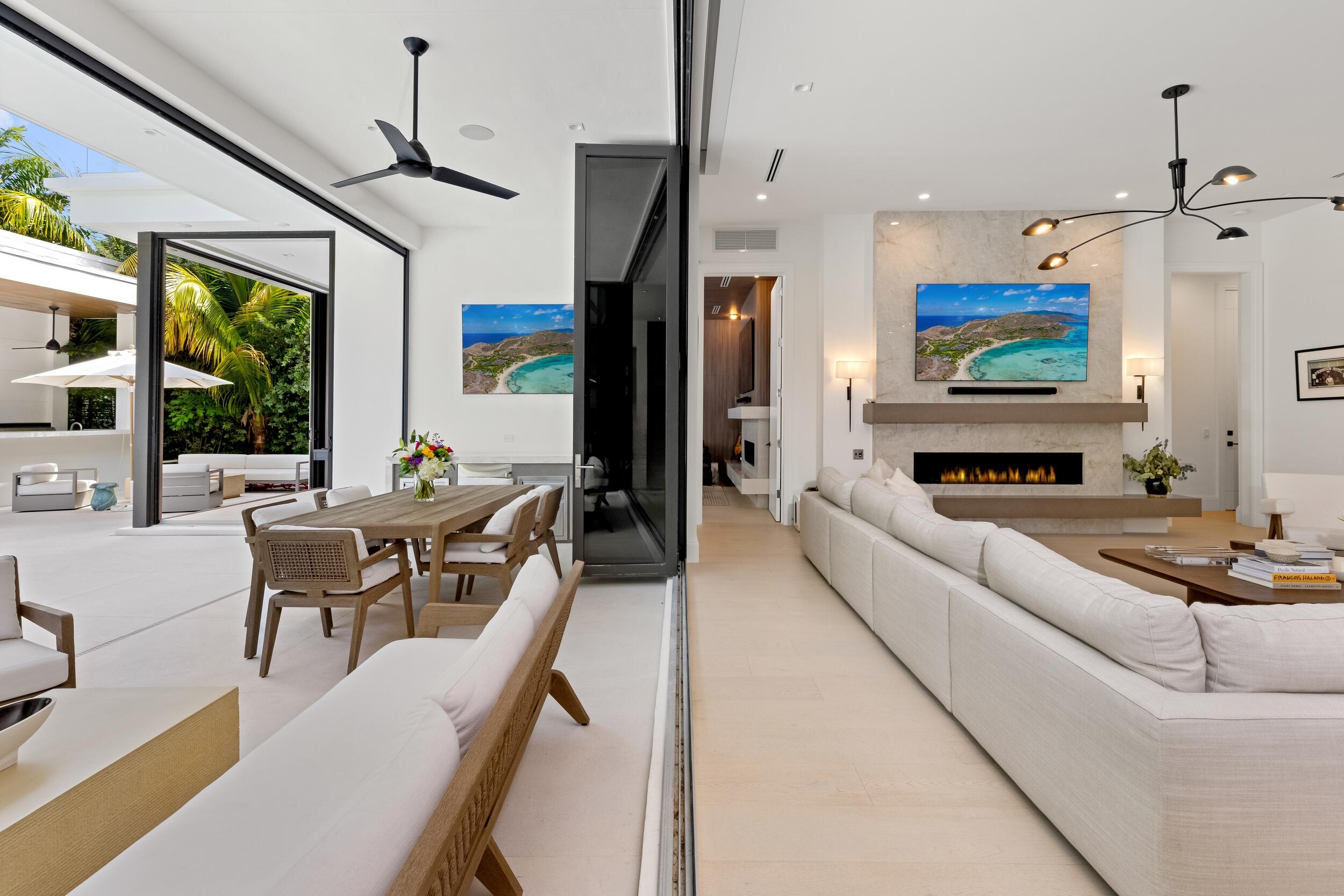 735 W Fern, Boca Raton FL 33432