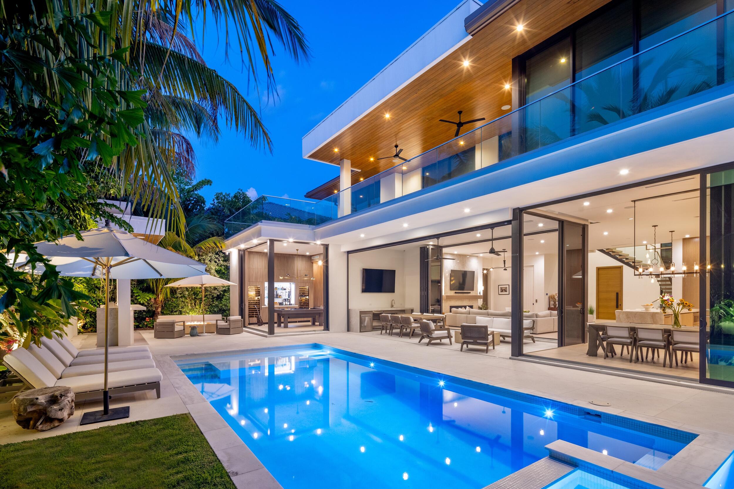 735 W Fern, Boca Raton FL 33432