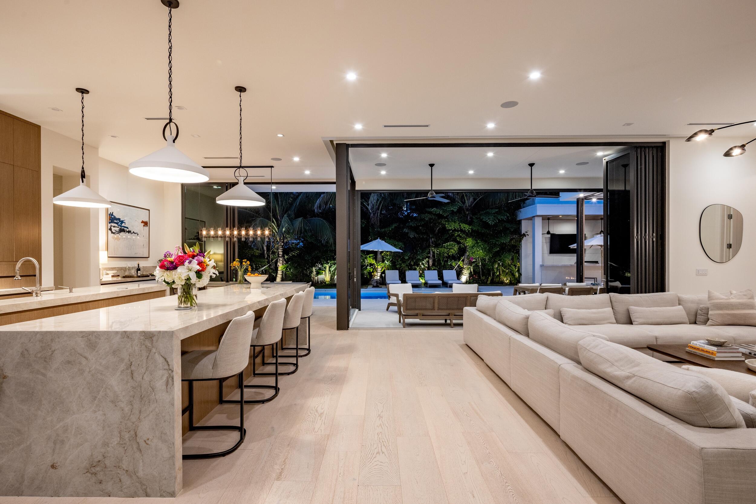 735 W Fern, Boca Raton FL 33432