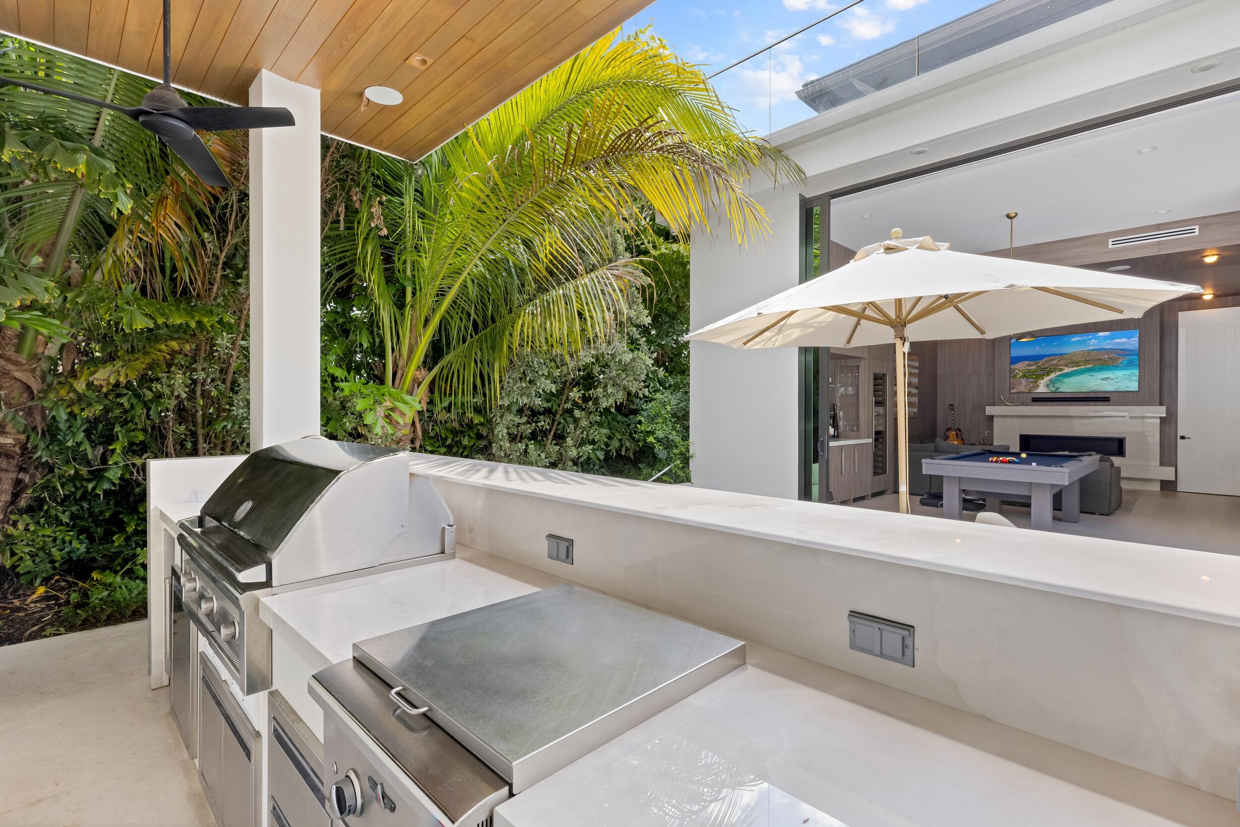 735 W Fern, Boca Raton FL 33432