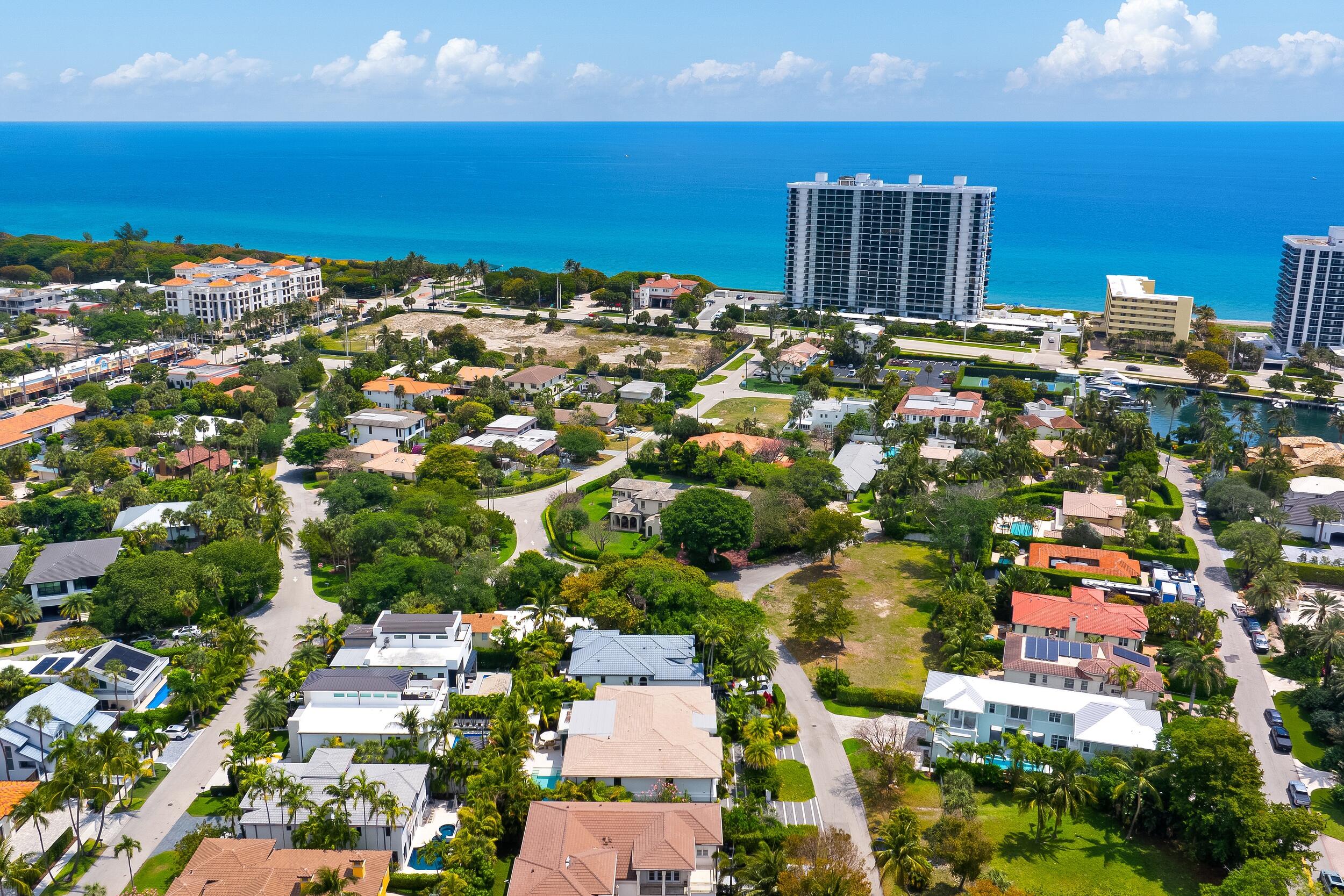 735 W Fern, Boca Raton FL 33432
