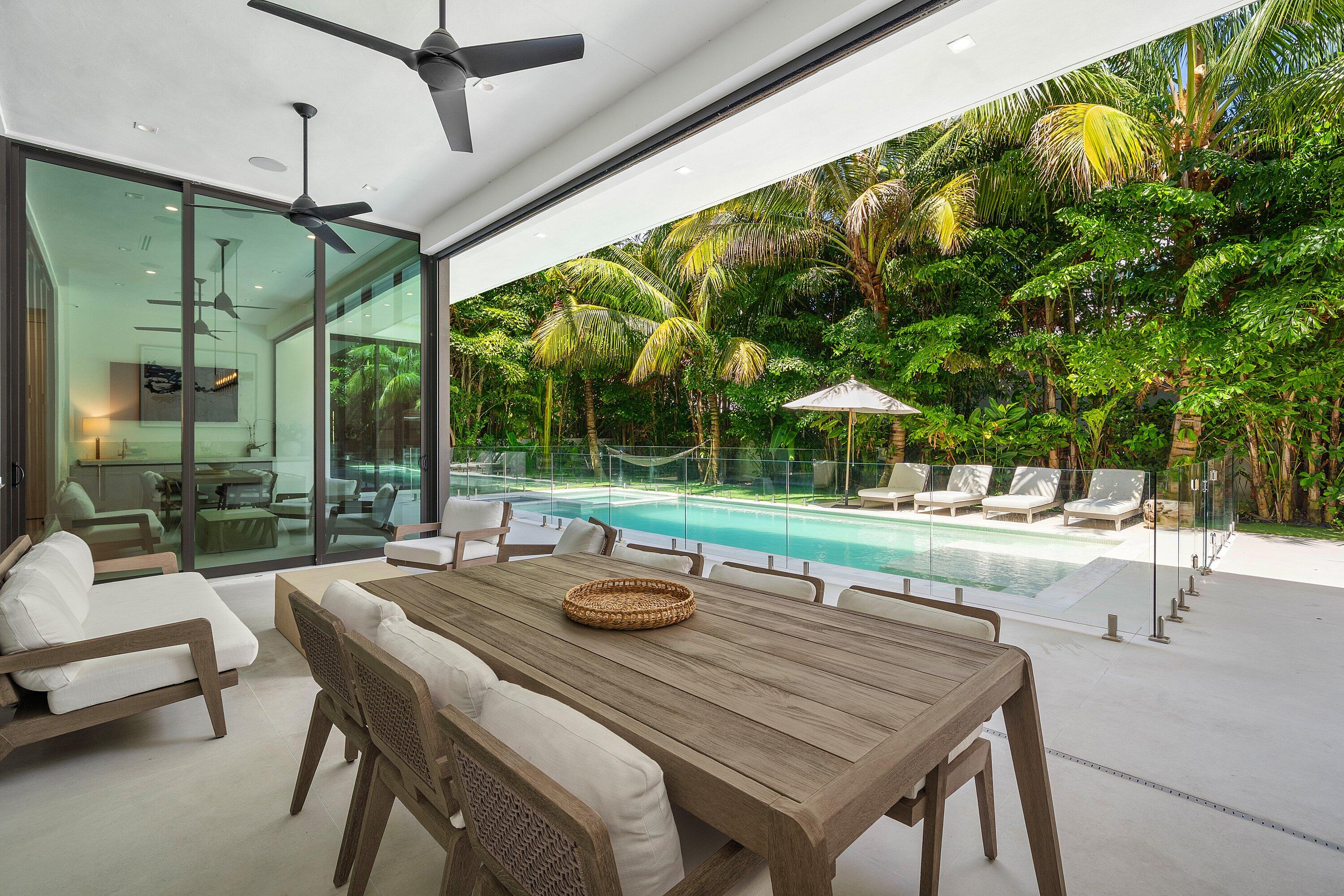 735 W Fern, Boca Raton FL 33432