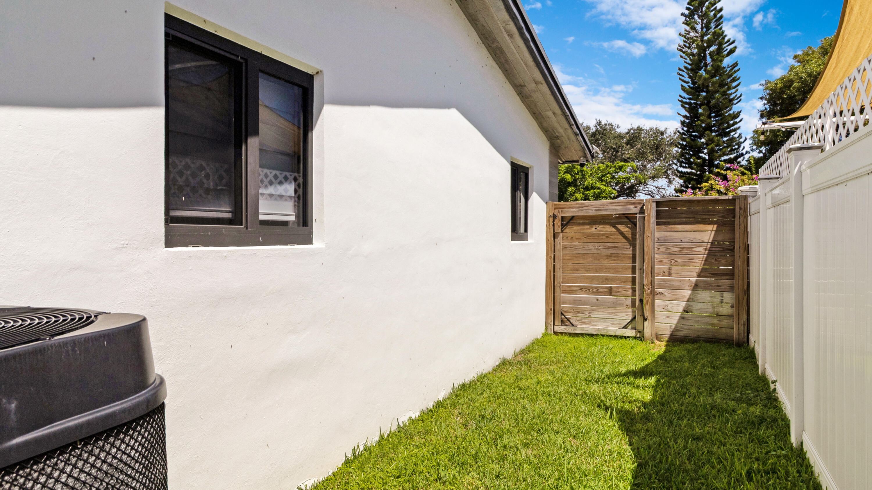 112 SE 14th, Deerfield Beach FL 33441