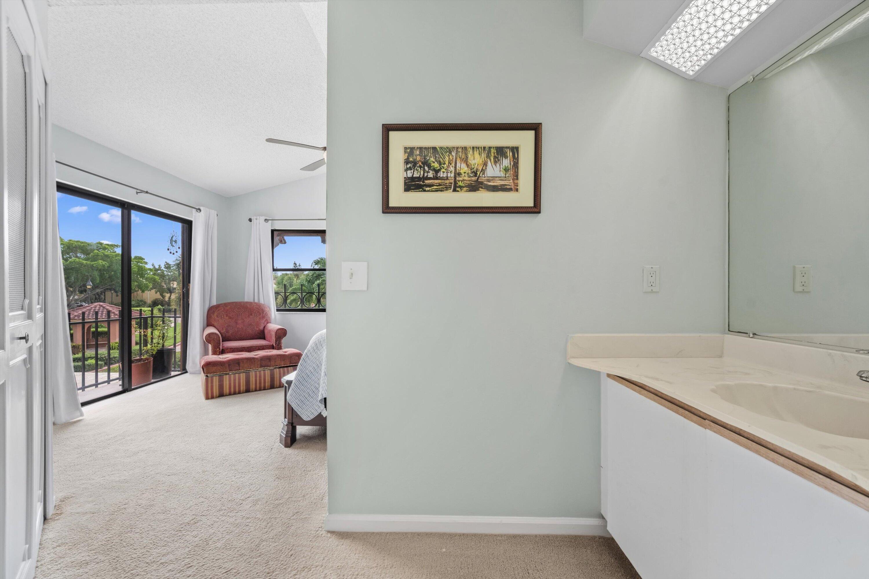 24 Uno Lago, Juno Beach FL 33408