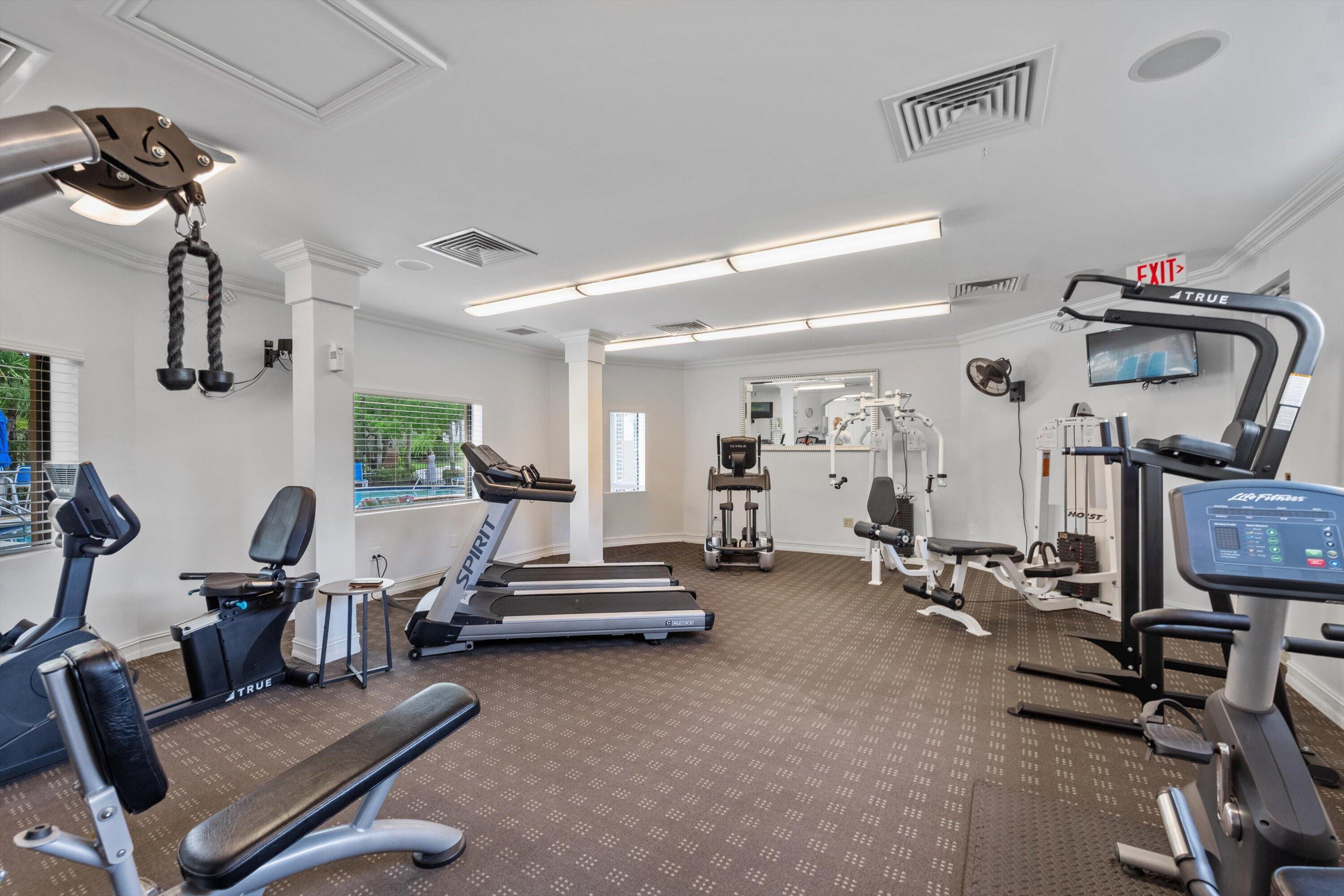 24 Uno Lago, Juno Beach FL 33408
