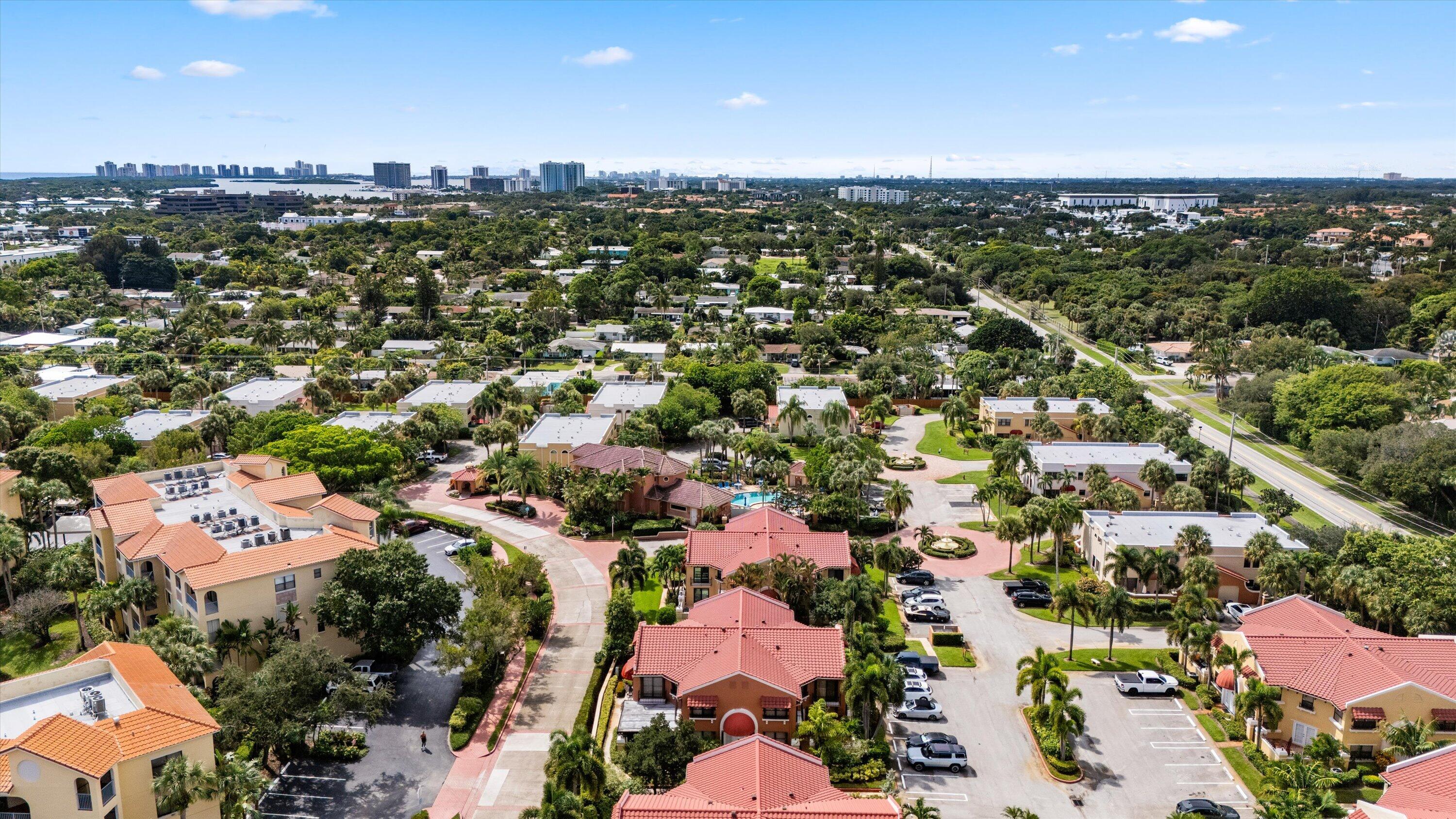 24 Uno Lago, Juno Beach FL 33408