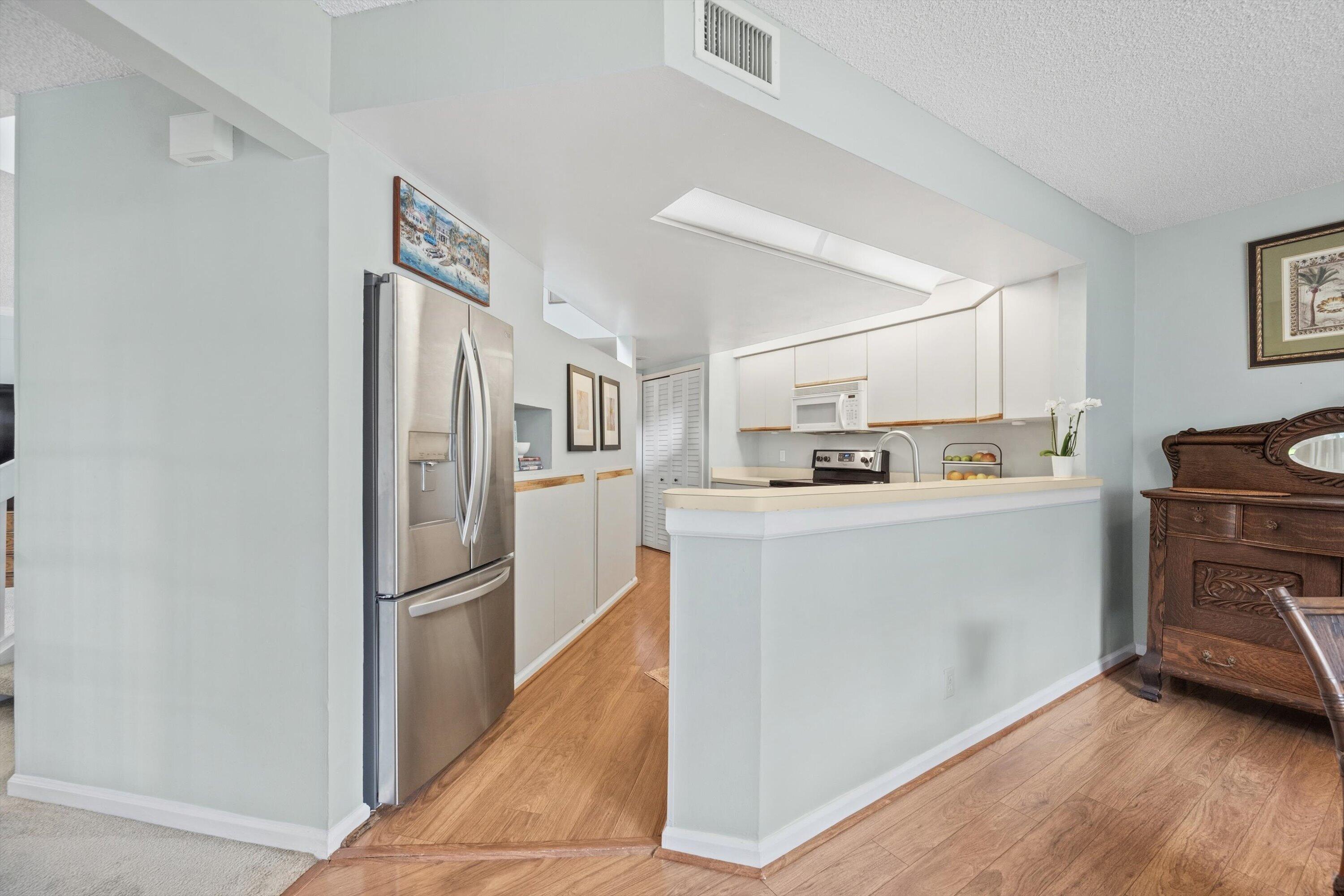 24 Uno Lago, Juno Beach FL 33408