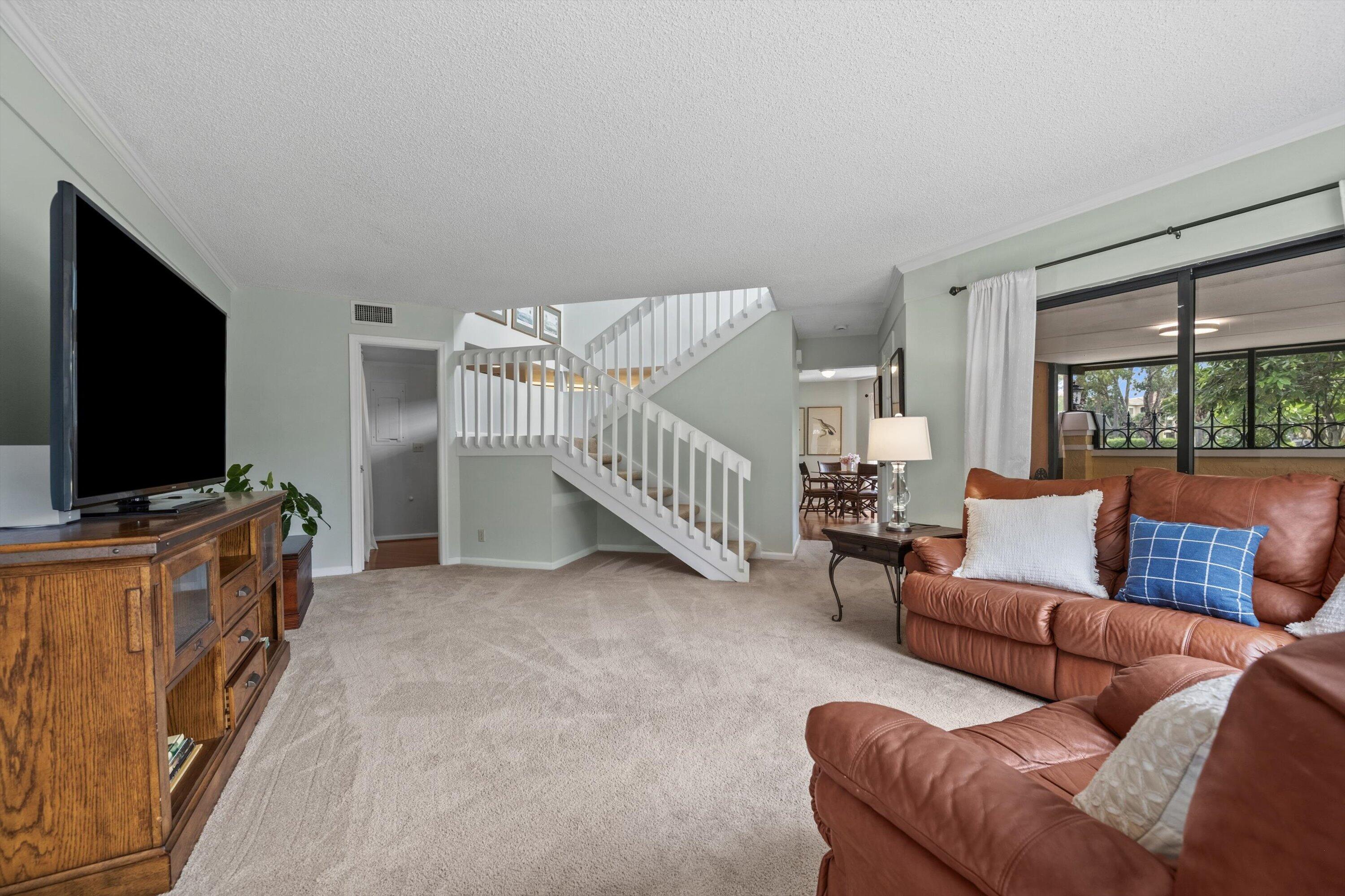 24 Uno Lago, Juno Beach FL 33408