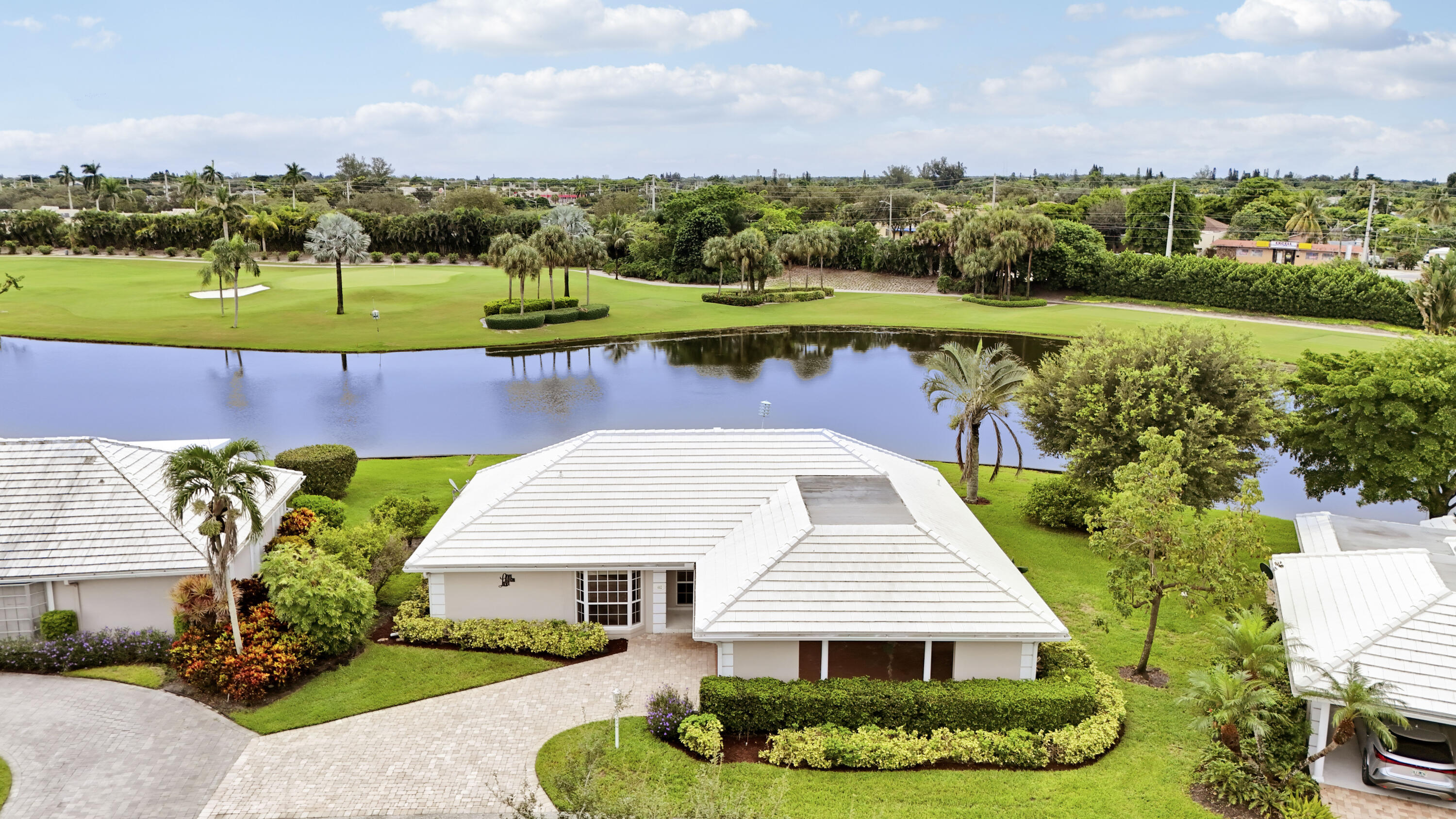 442 FRENCH ROYALE, Atlantis FL 33462