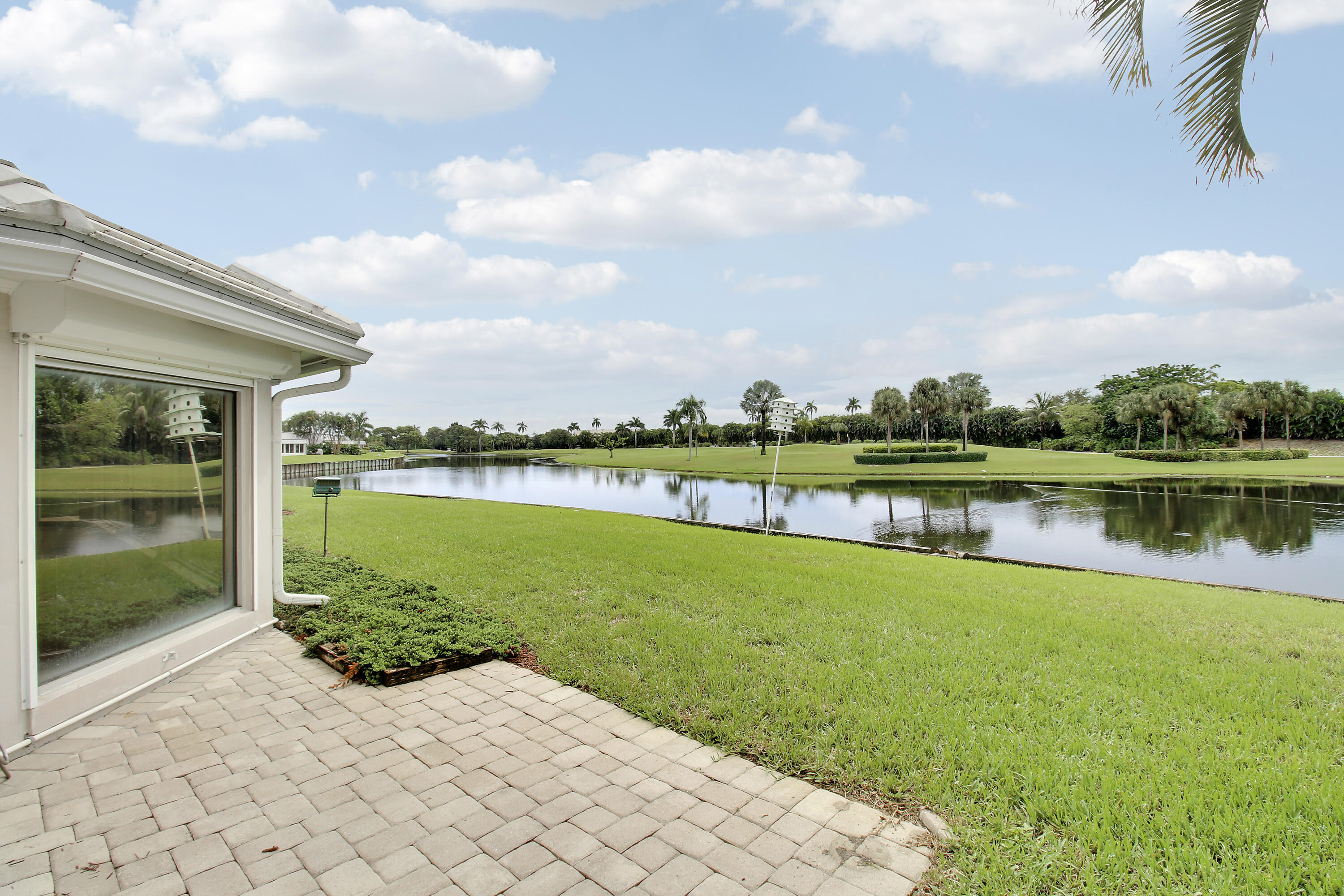442 FRENCH ROYALE, Atlantis FL 33462
