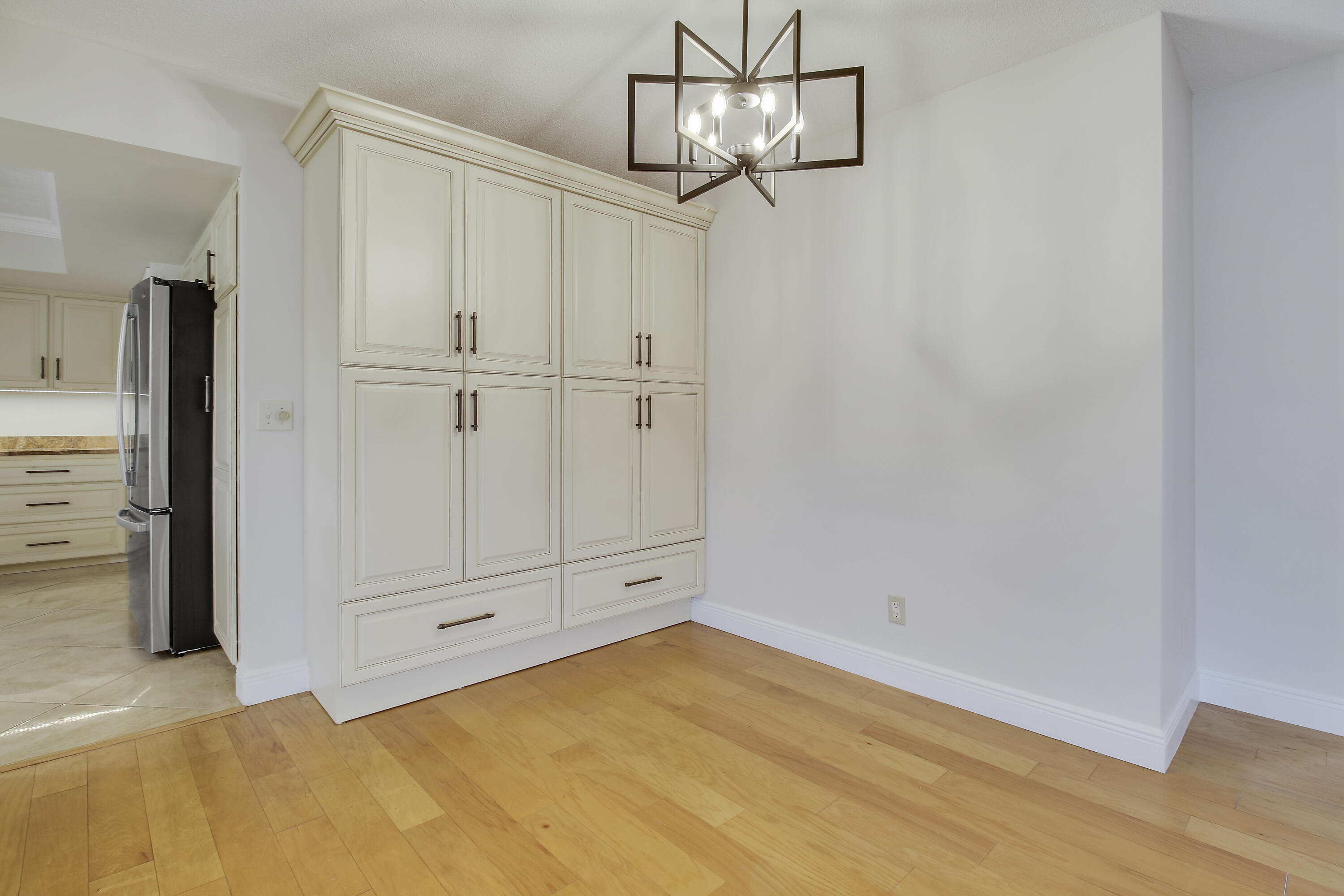 442 FRENCH ROYALE, Atlantis FL 33462