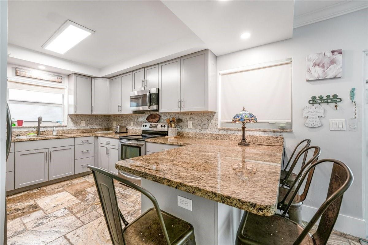 1203 Hillsboro Mile #6A, Hillsboro Beach FL 33062