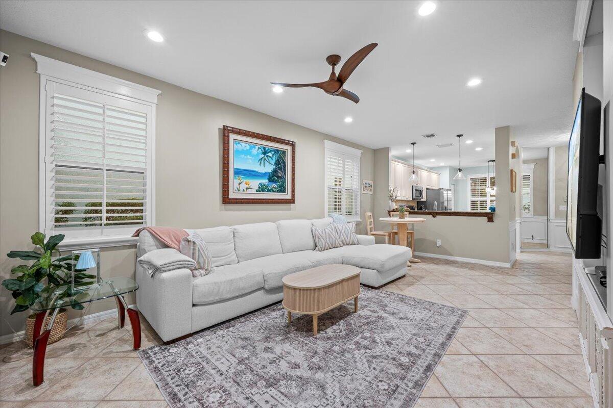 443 Pumpkin, Palm Beach Gardens FL 33410