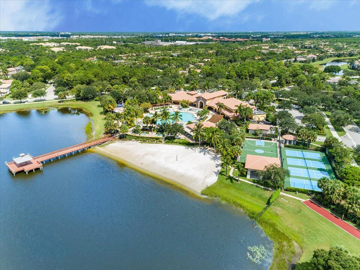 443 Pumpkin, Palm Beach Gardens FL 33410