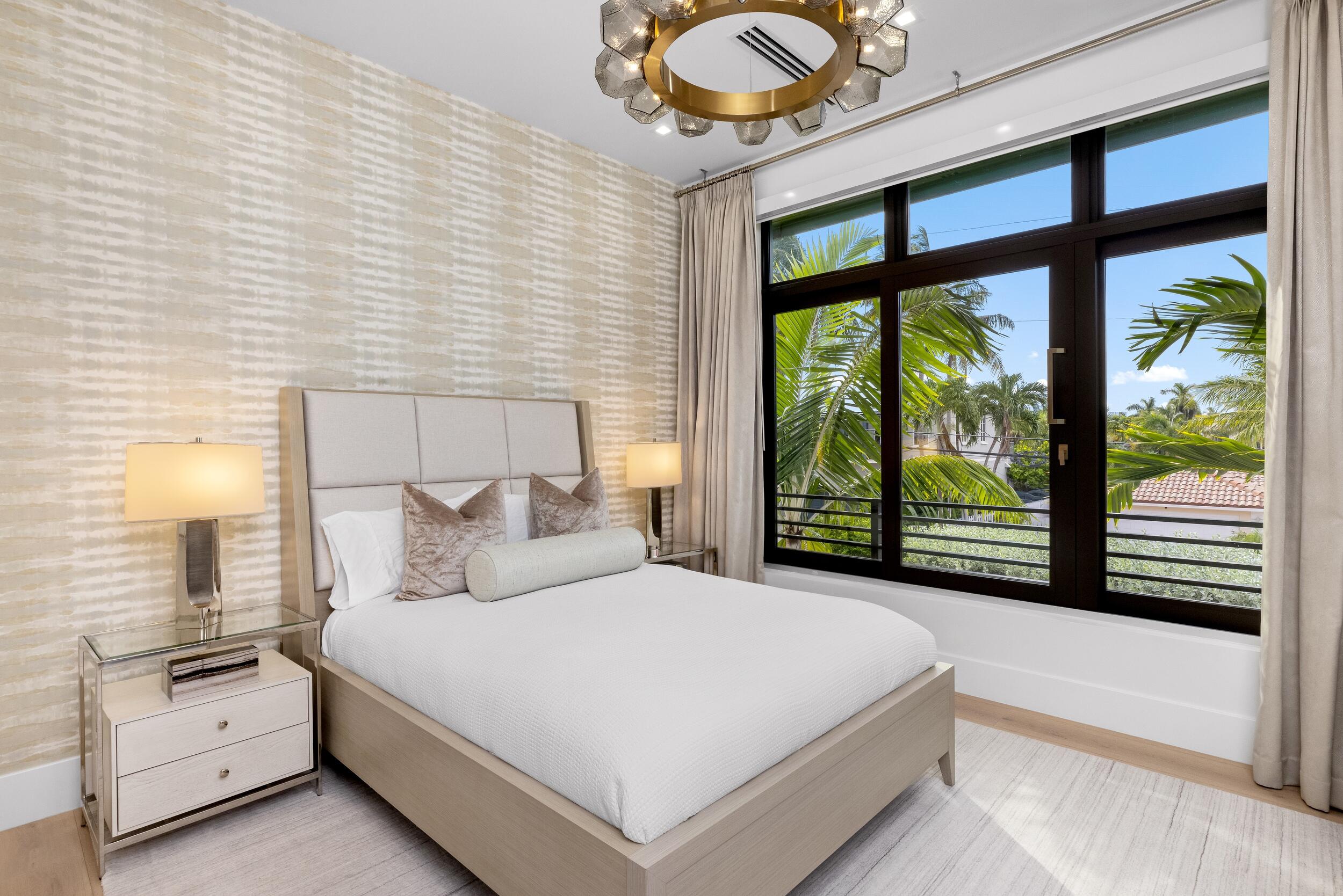 70 Isla Bahia, Fort Lauderdale FL 33316