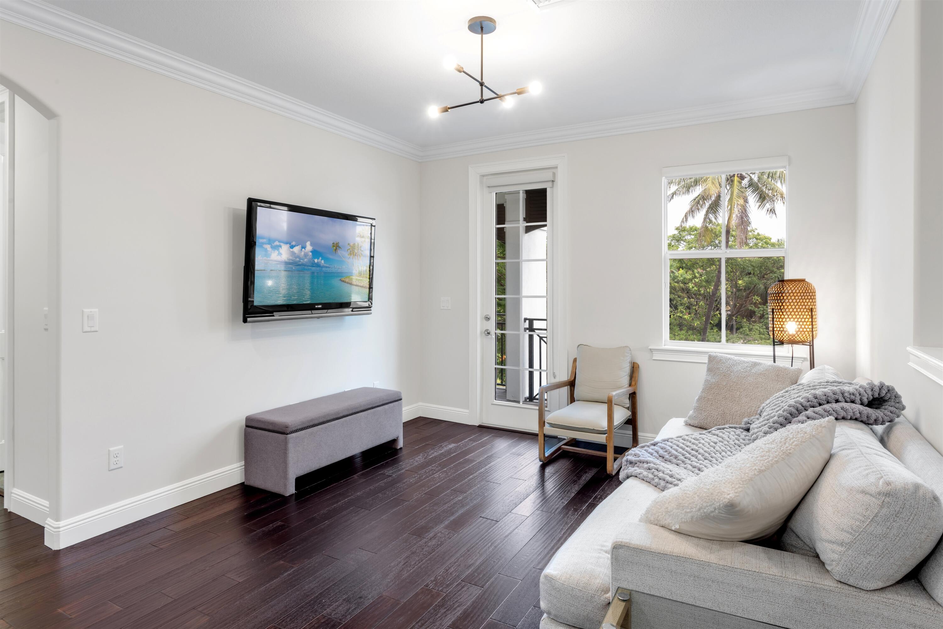 398 NE 8th, Boca Raton FL 33432