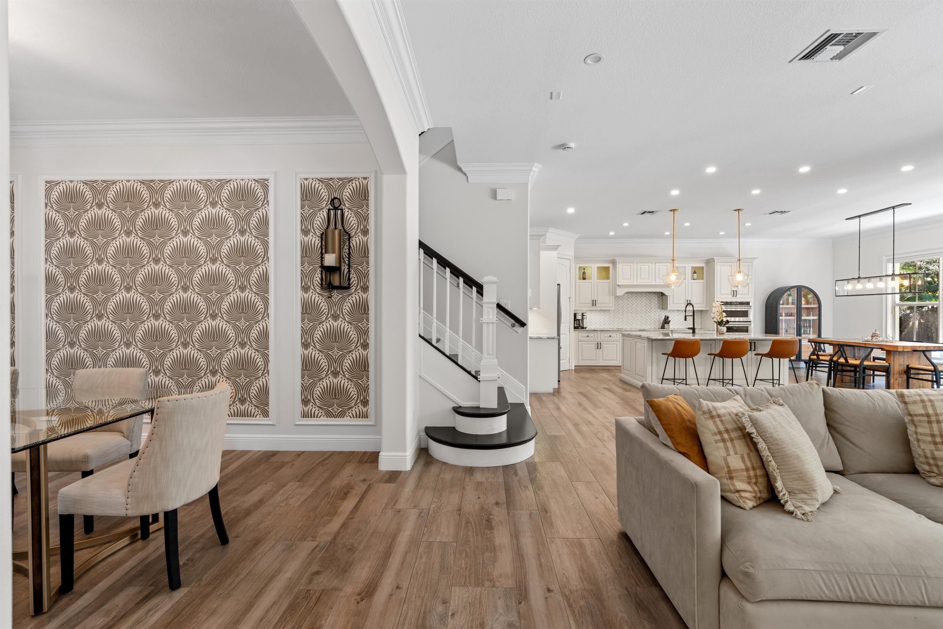 398 NE 8th, Boca Raton FL 33432