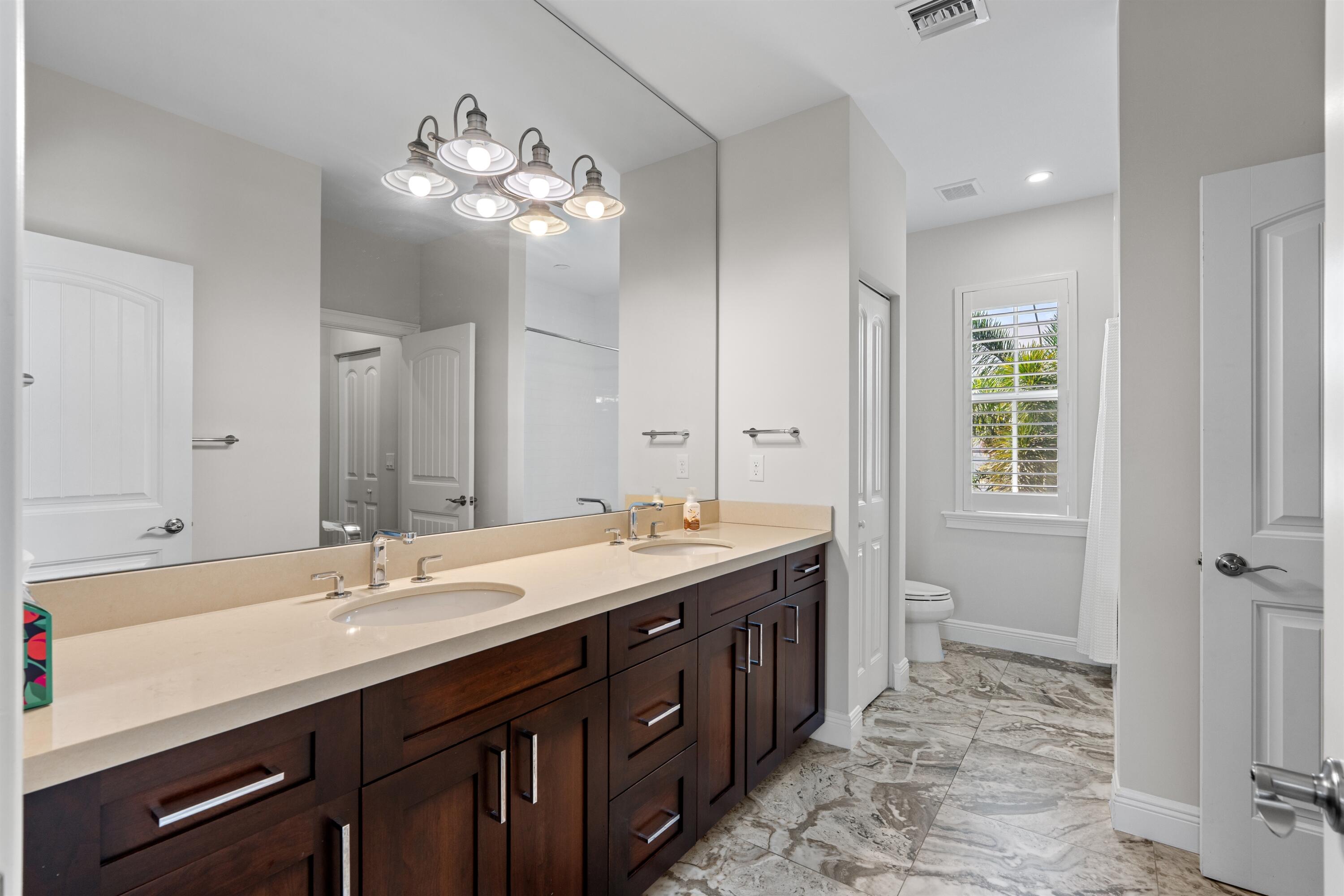 398 NE 8th, Boca Raton FL 33432