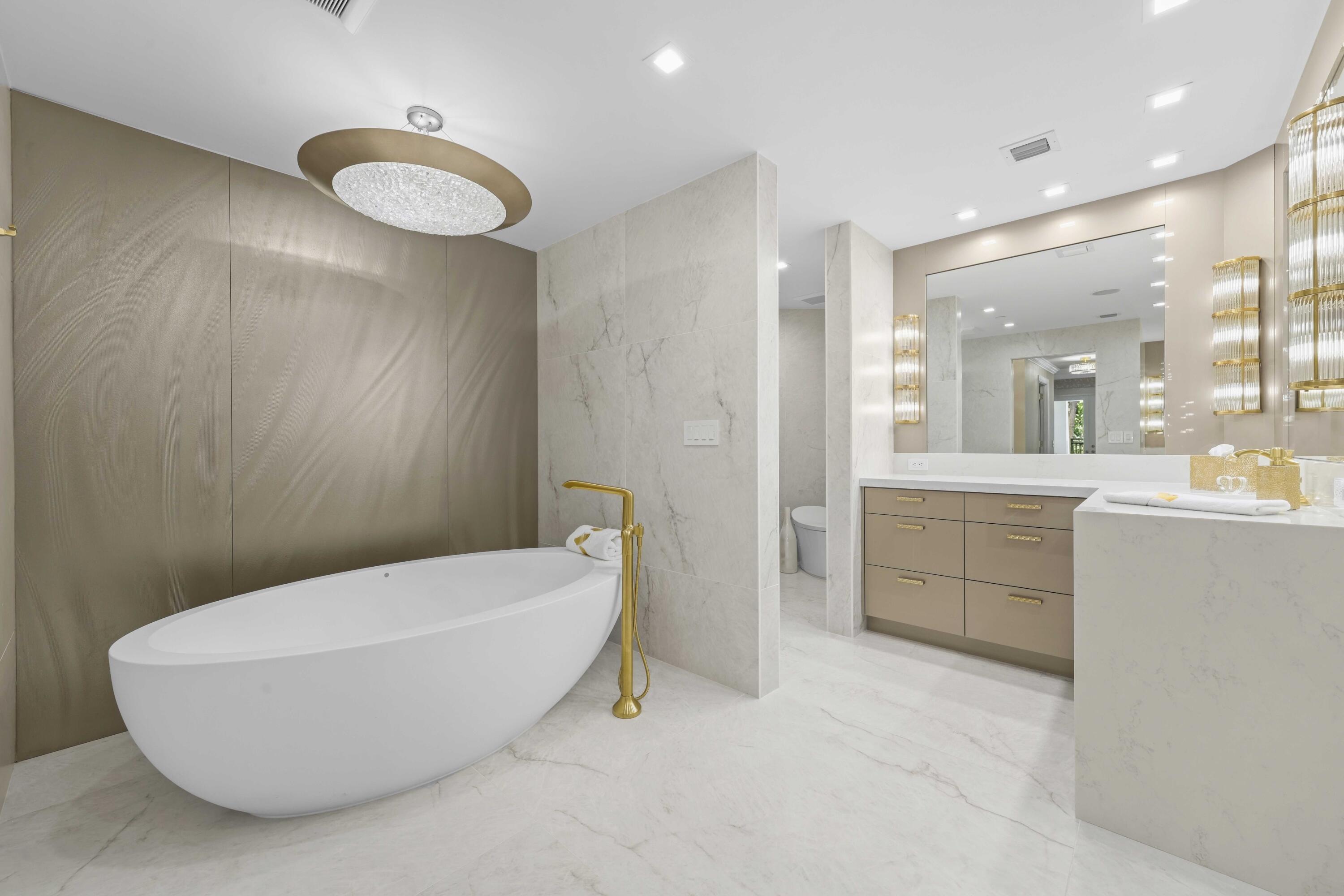 400 S Ocean #25, Boca Raton FL 33432