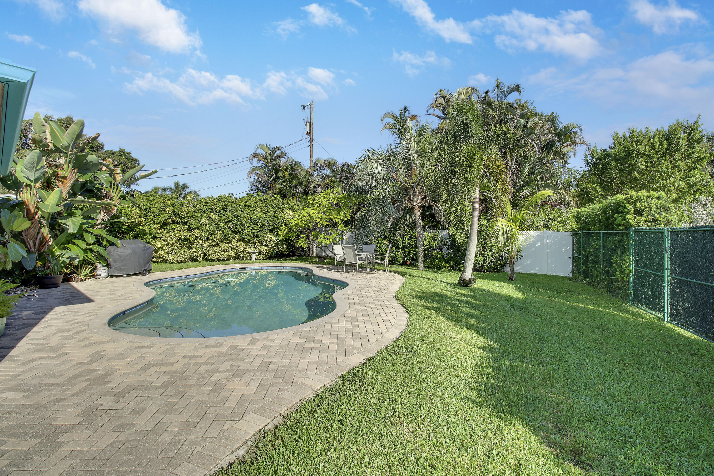 60 Camelia, Tequesta FL 33469