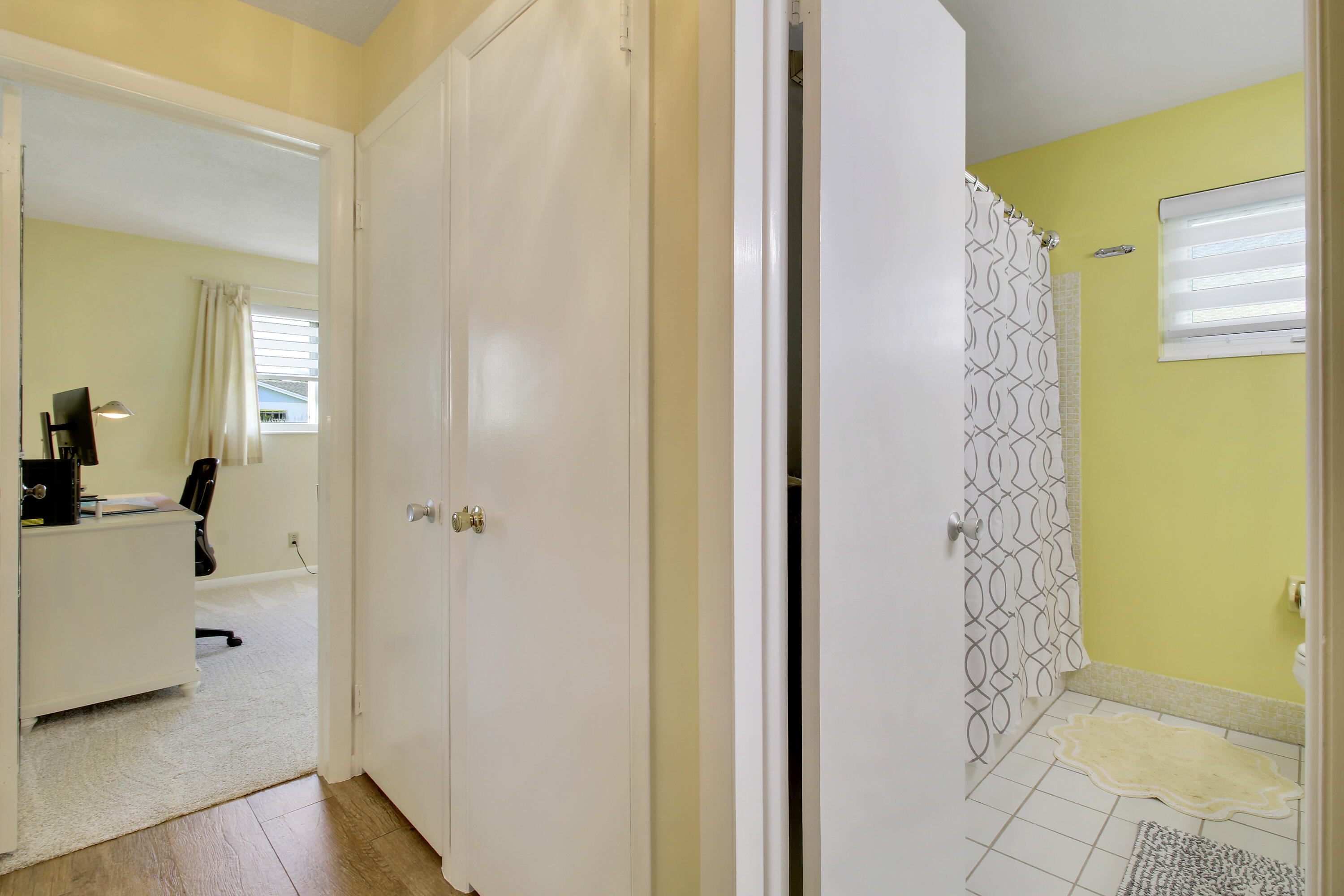 60 Camelia, Tequesta FL 33469