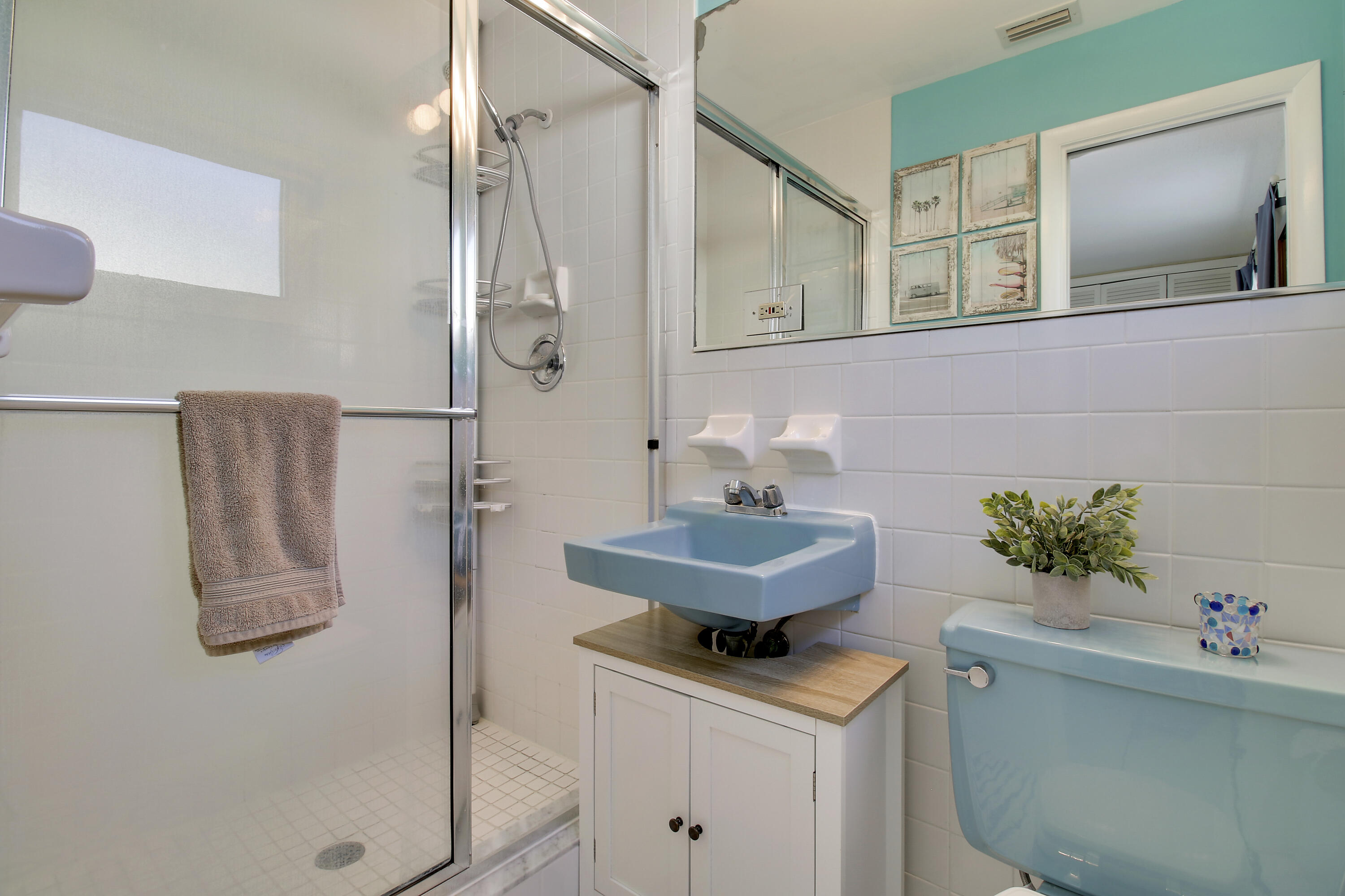 60 Camelia, Tequesta FL 33469