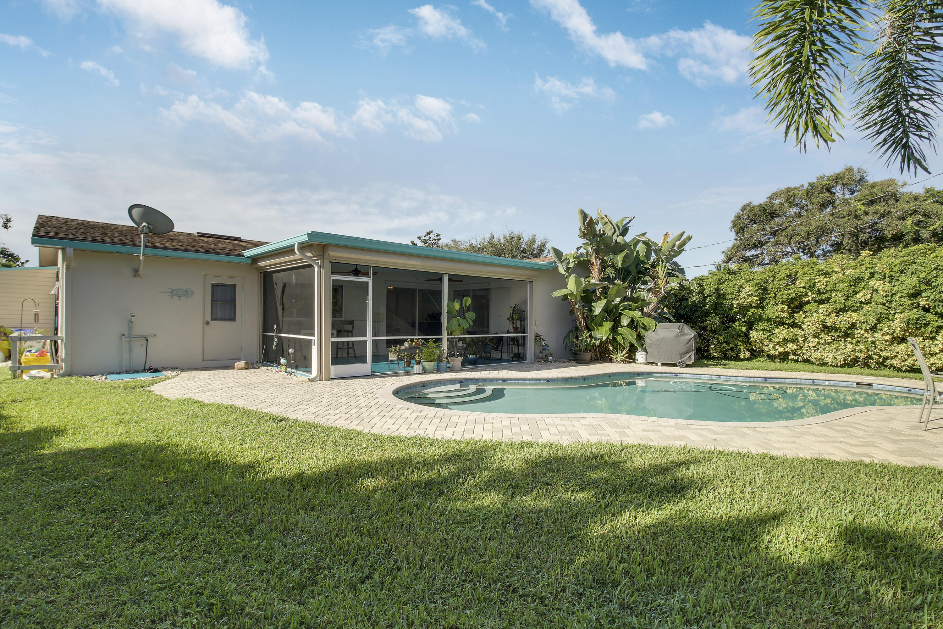 60 Camelia, Tequesta FL 33469